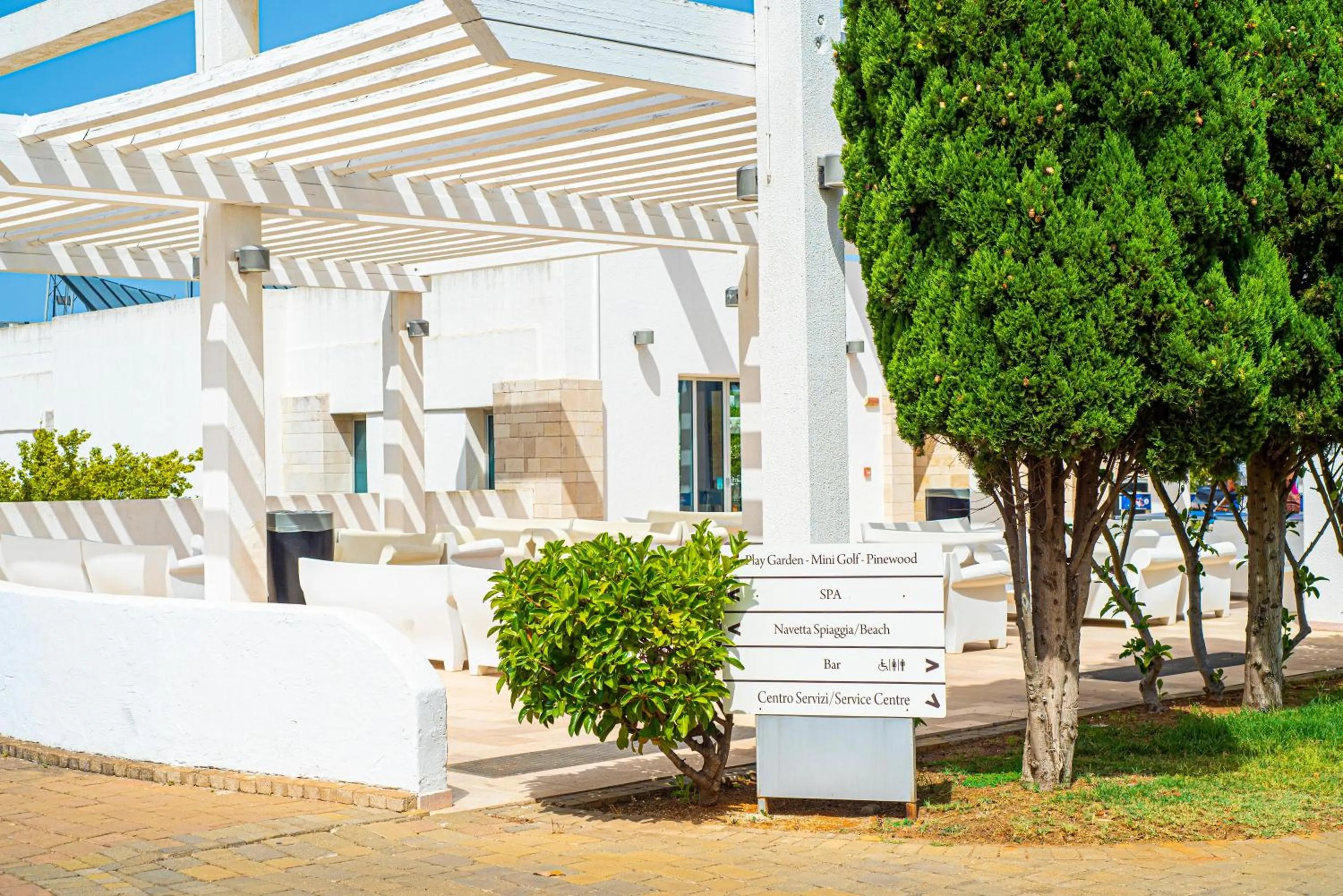 Property building in Riva Marina Resort - CDSHotels