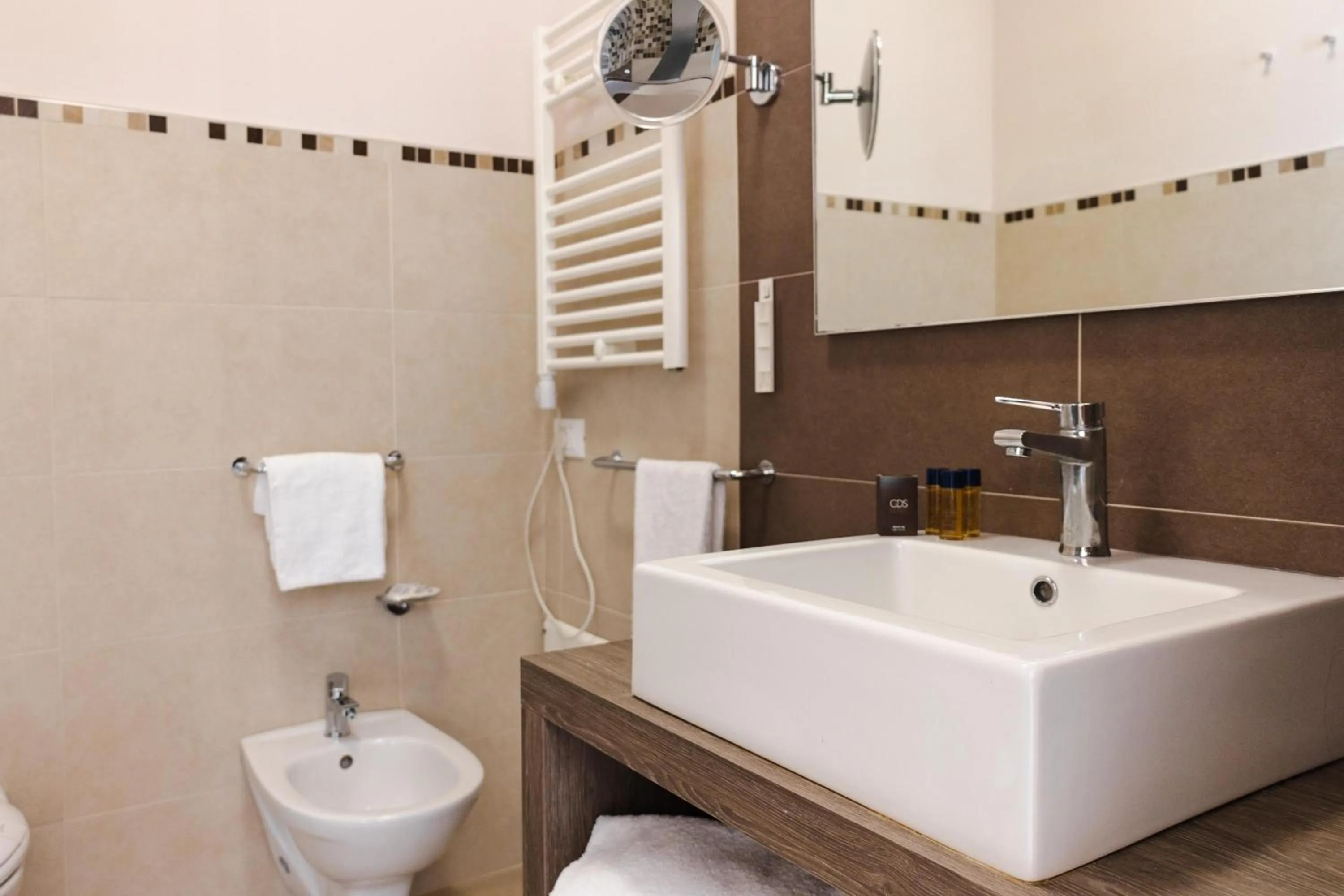 Bathroom in Riva Marina Resort - CDSHotels