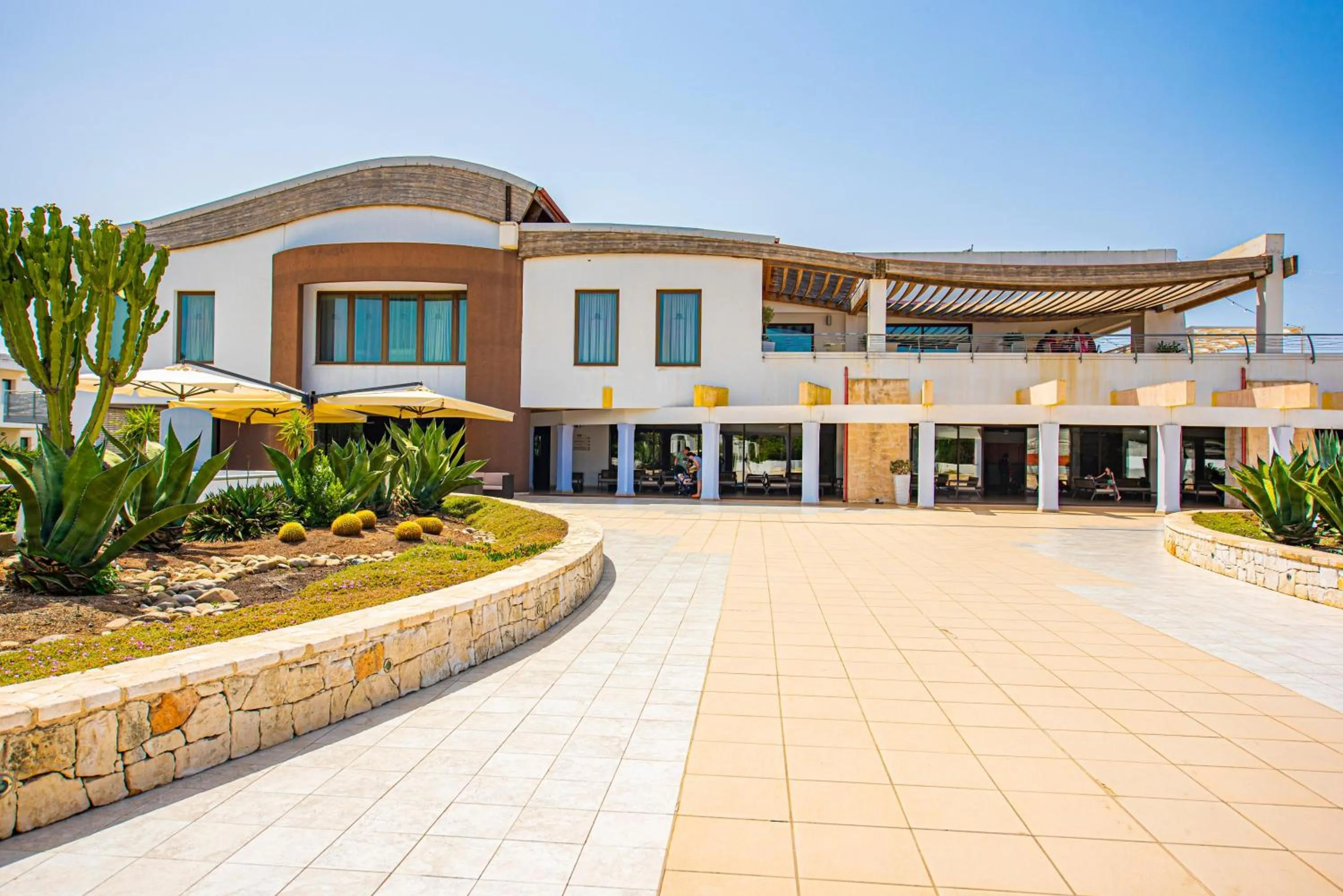 Property building in Riva Marina Resort - CDSHotels