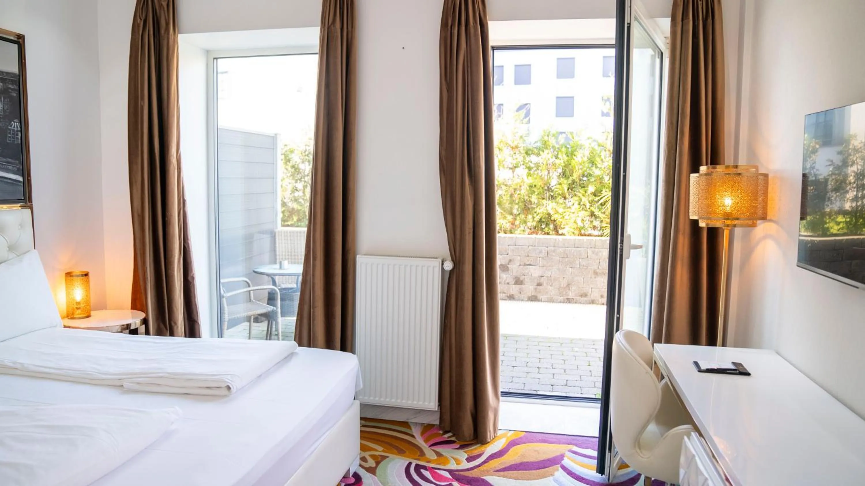 Garden, Bed in A Hotels Glostrup