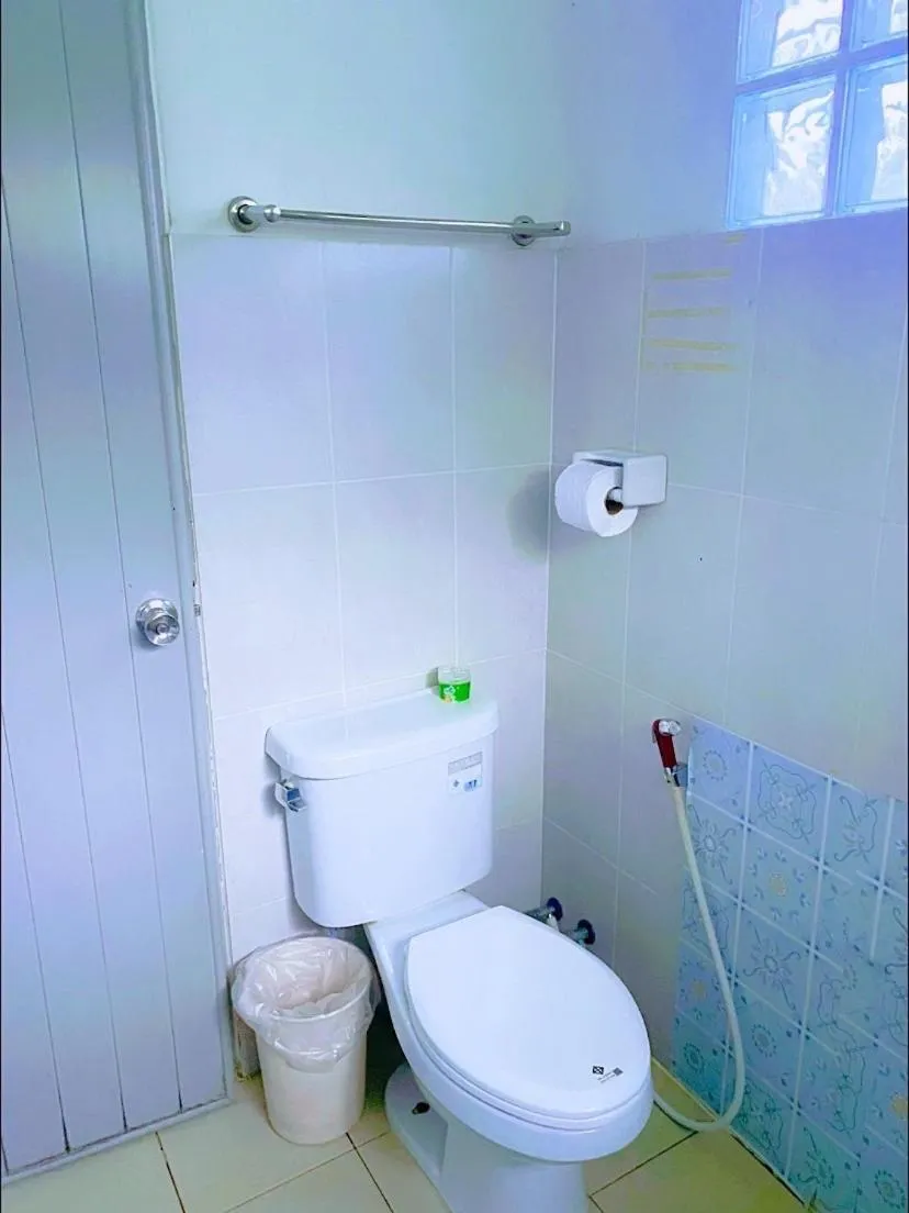 Rubtawan Sichang Resort