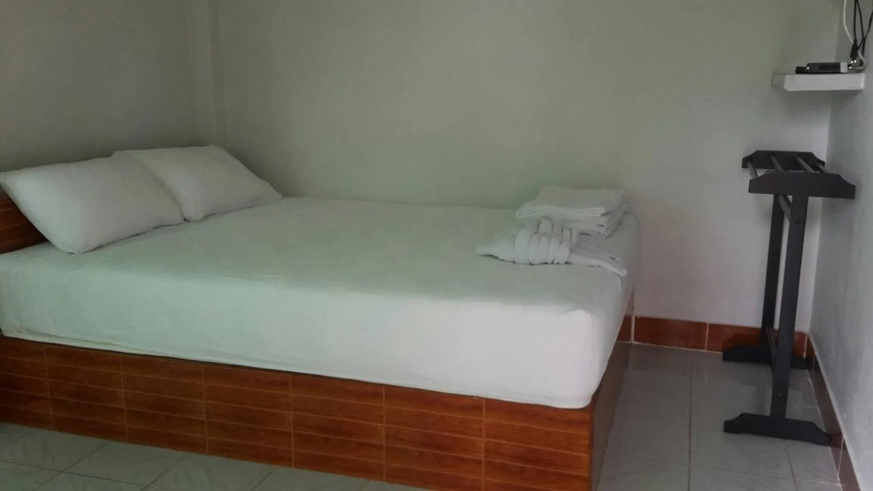 Bed in Rubtawan Sichang Resort