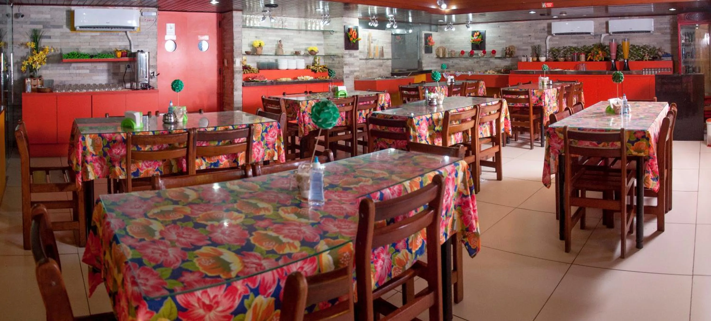 Restaurant/places to eat in JR Hotel