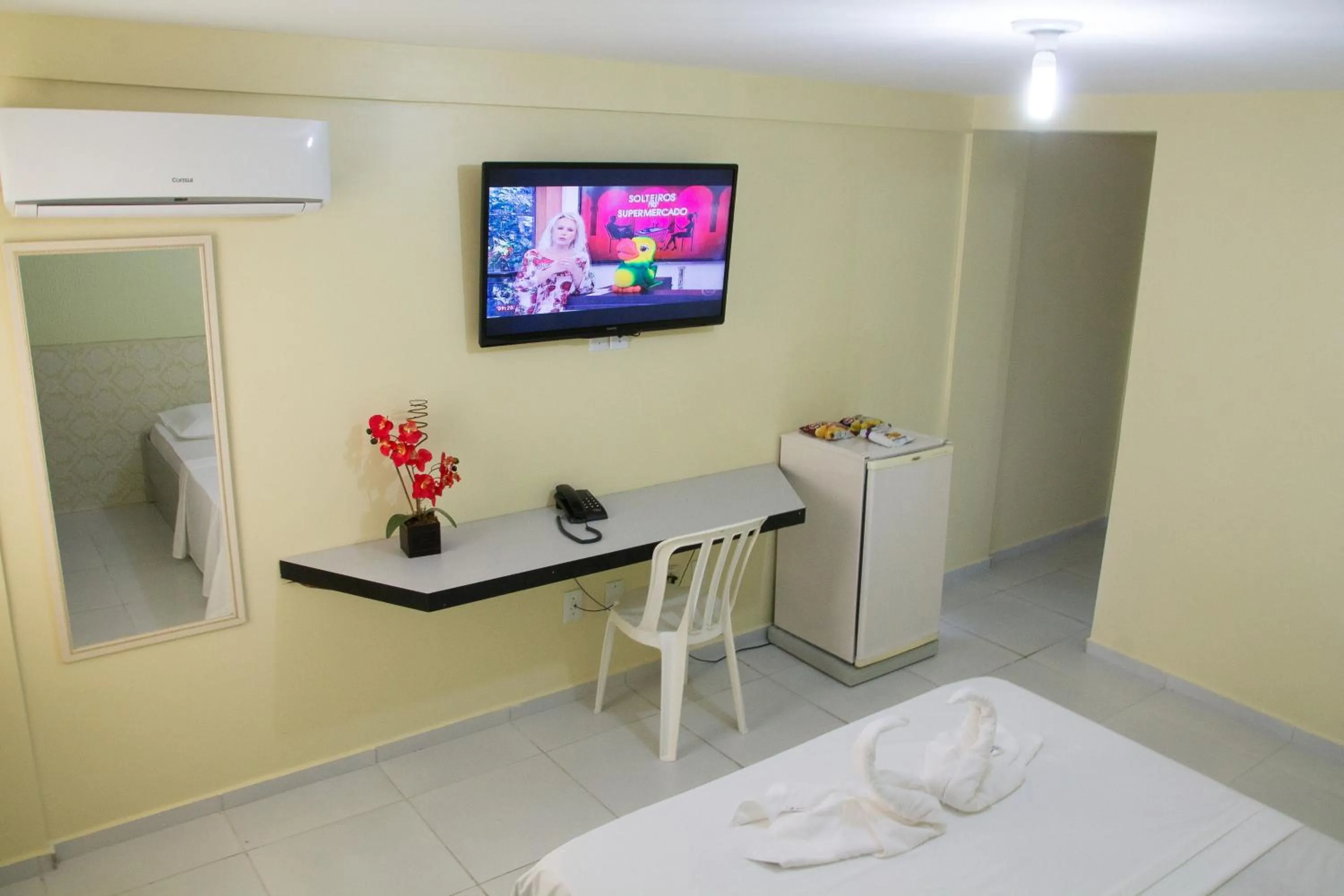 Decorative detail, Bed in JR Hotel