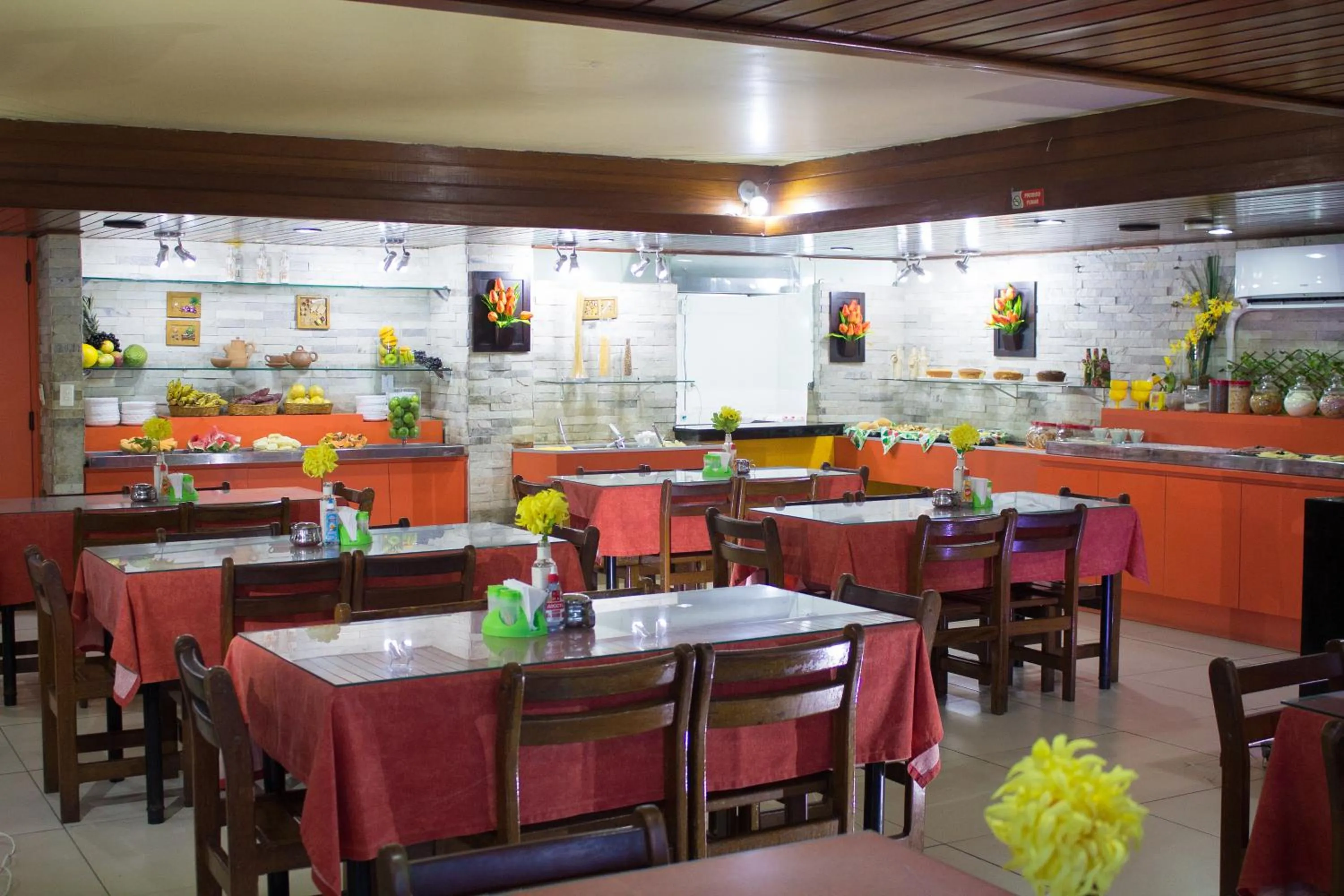 Restaurant/places to eat in JR Hotel