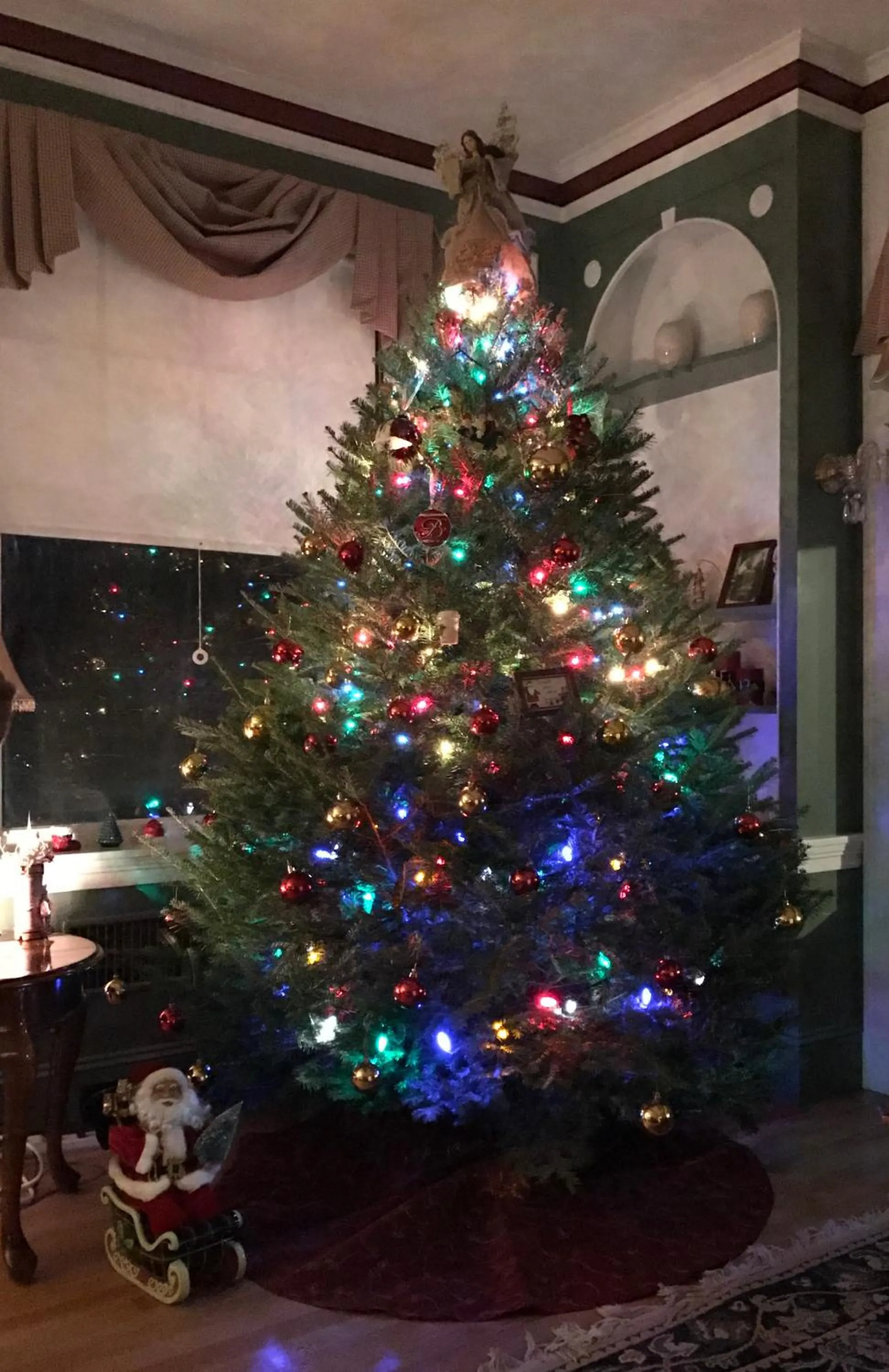 Night in The Brewster Inn