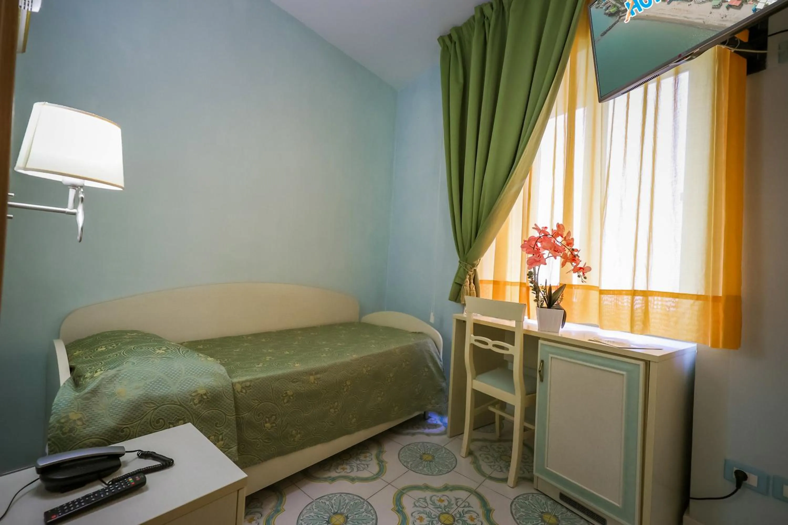 Bedroom, Bed in Hotel Rivamare