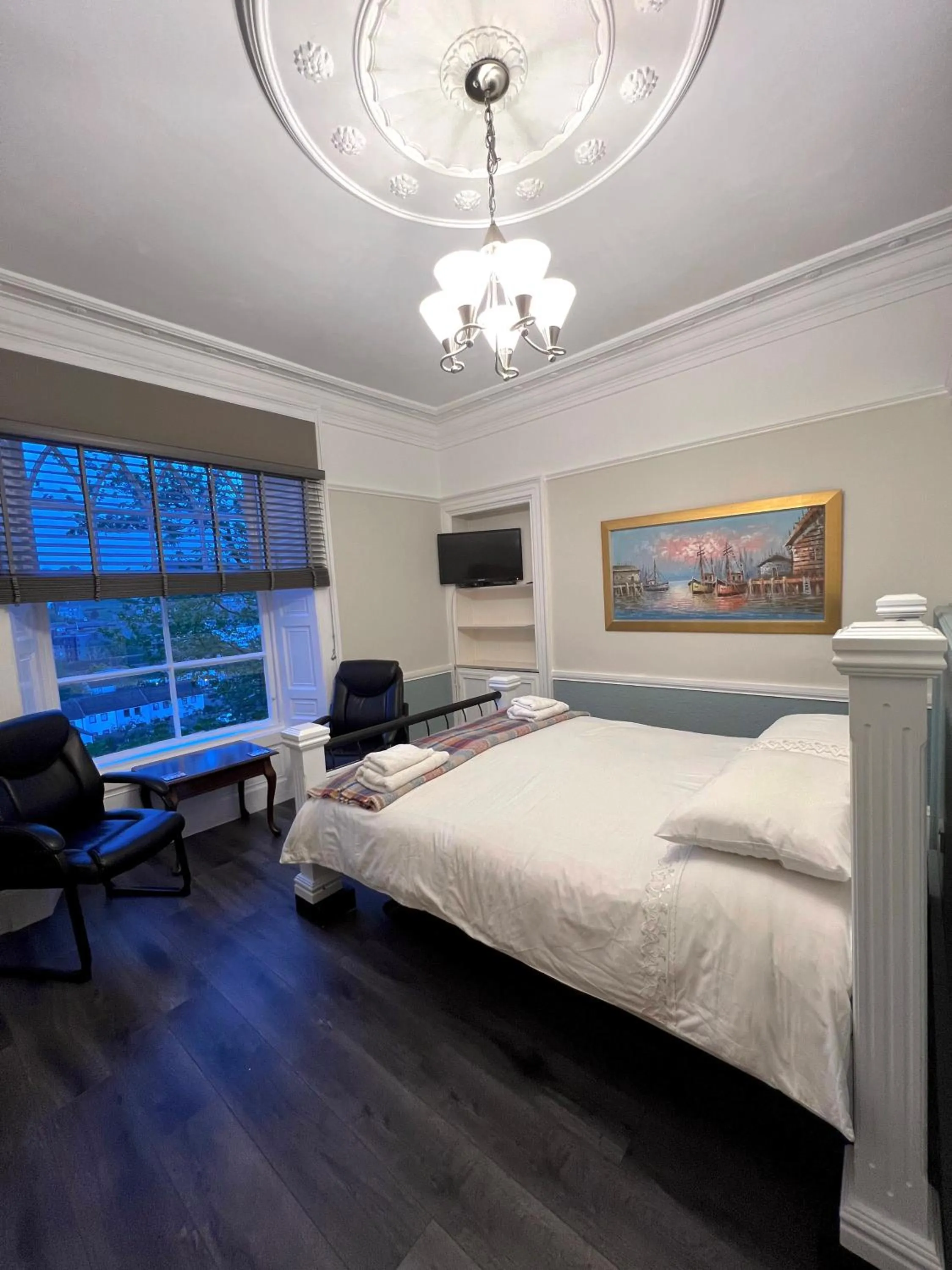 Bed in Ivybank Villa