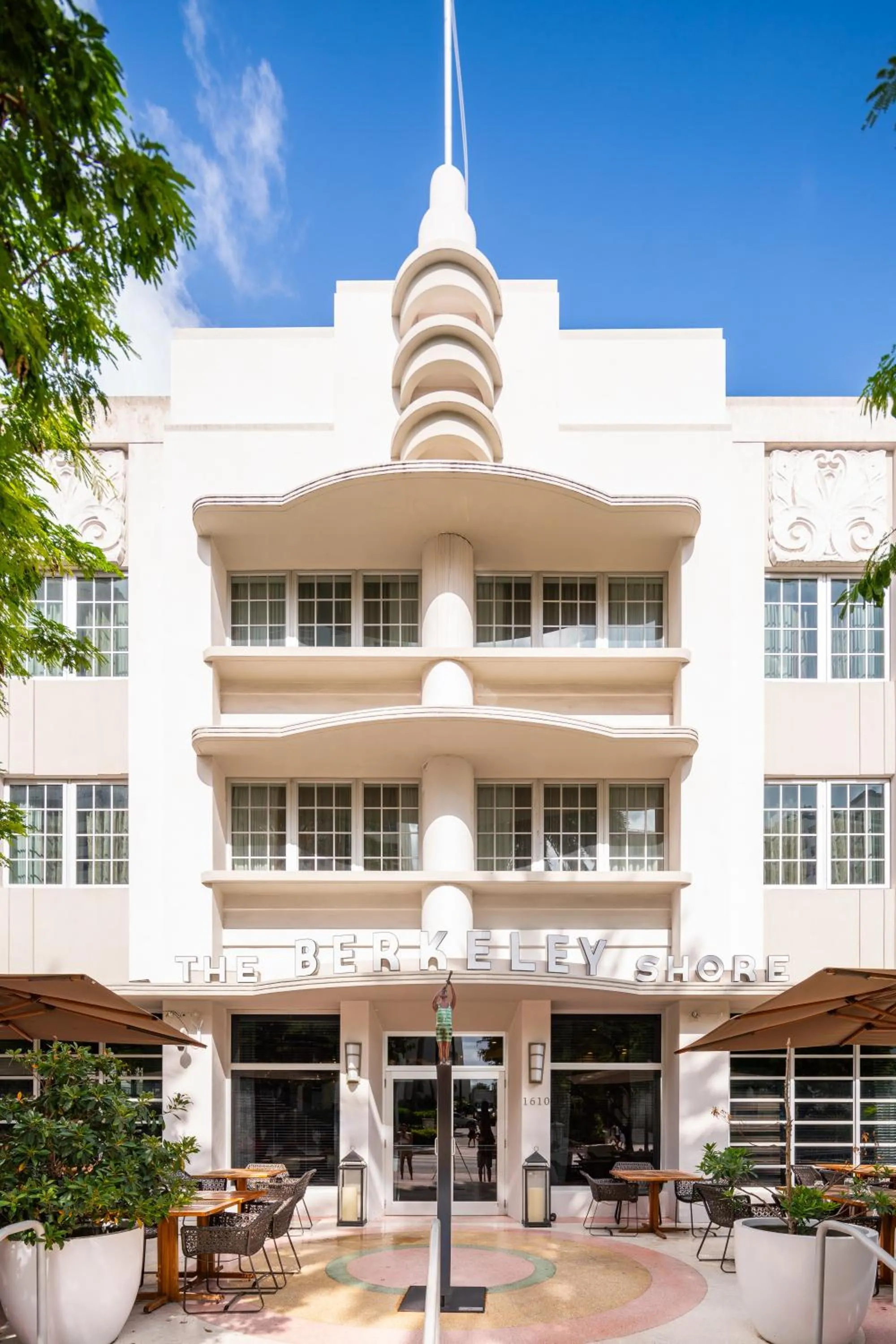 Property building in Iberostar Waves Berkeley Shore