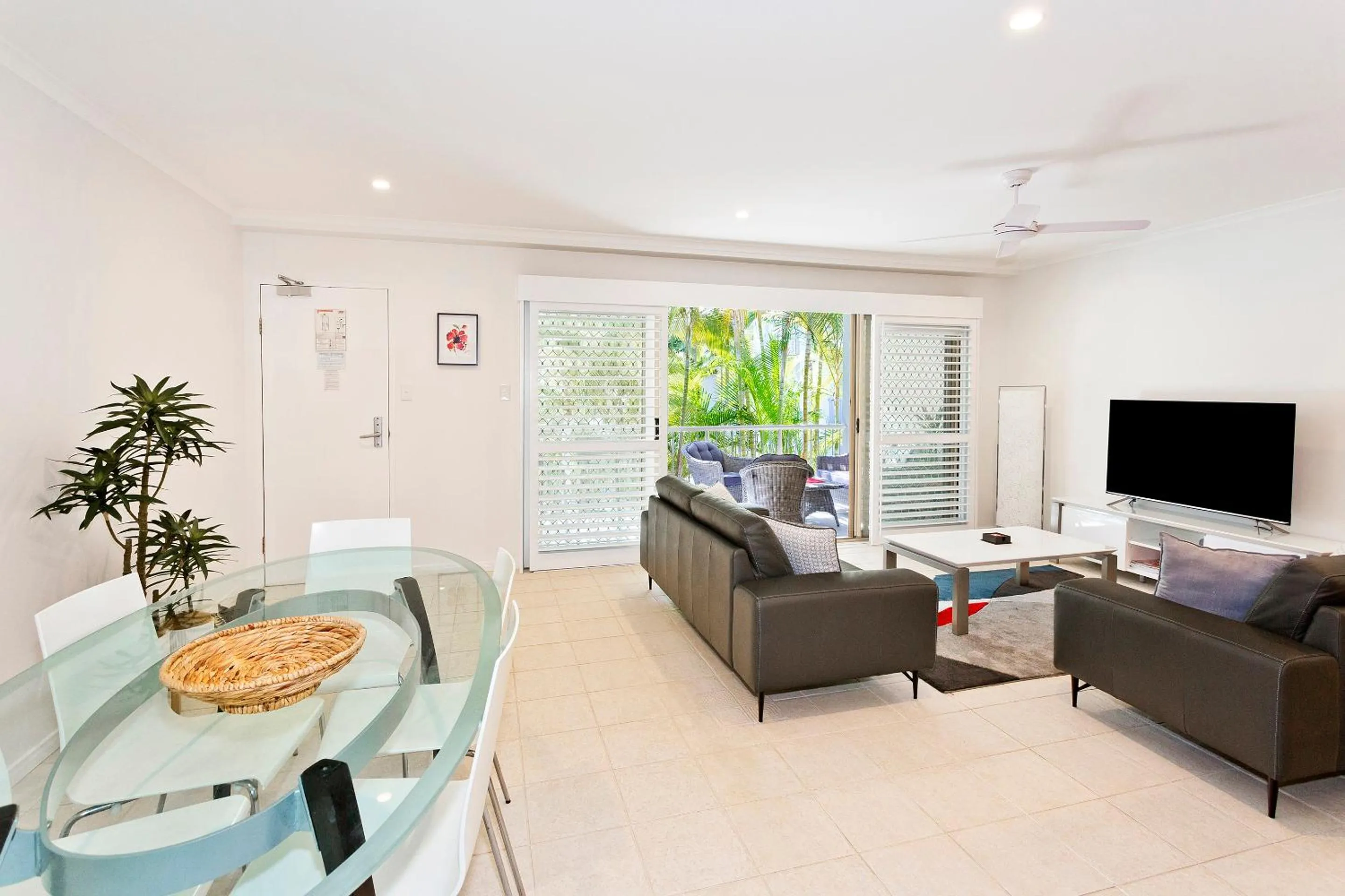 Living room in Offshore Noosa Resort