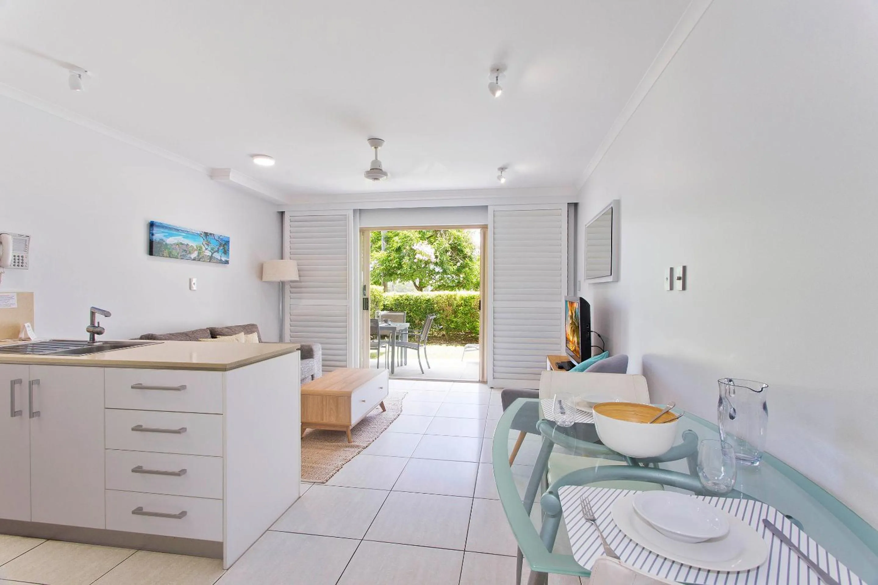 Kitchen or kitchenette in Offshore Noosa Resort