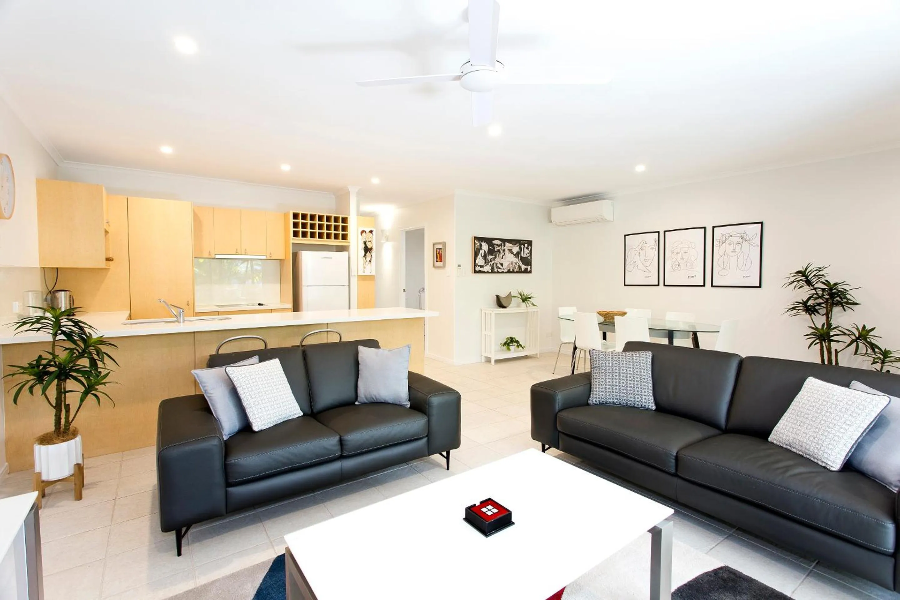Living room in Offshore Noosa Resort