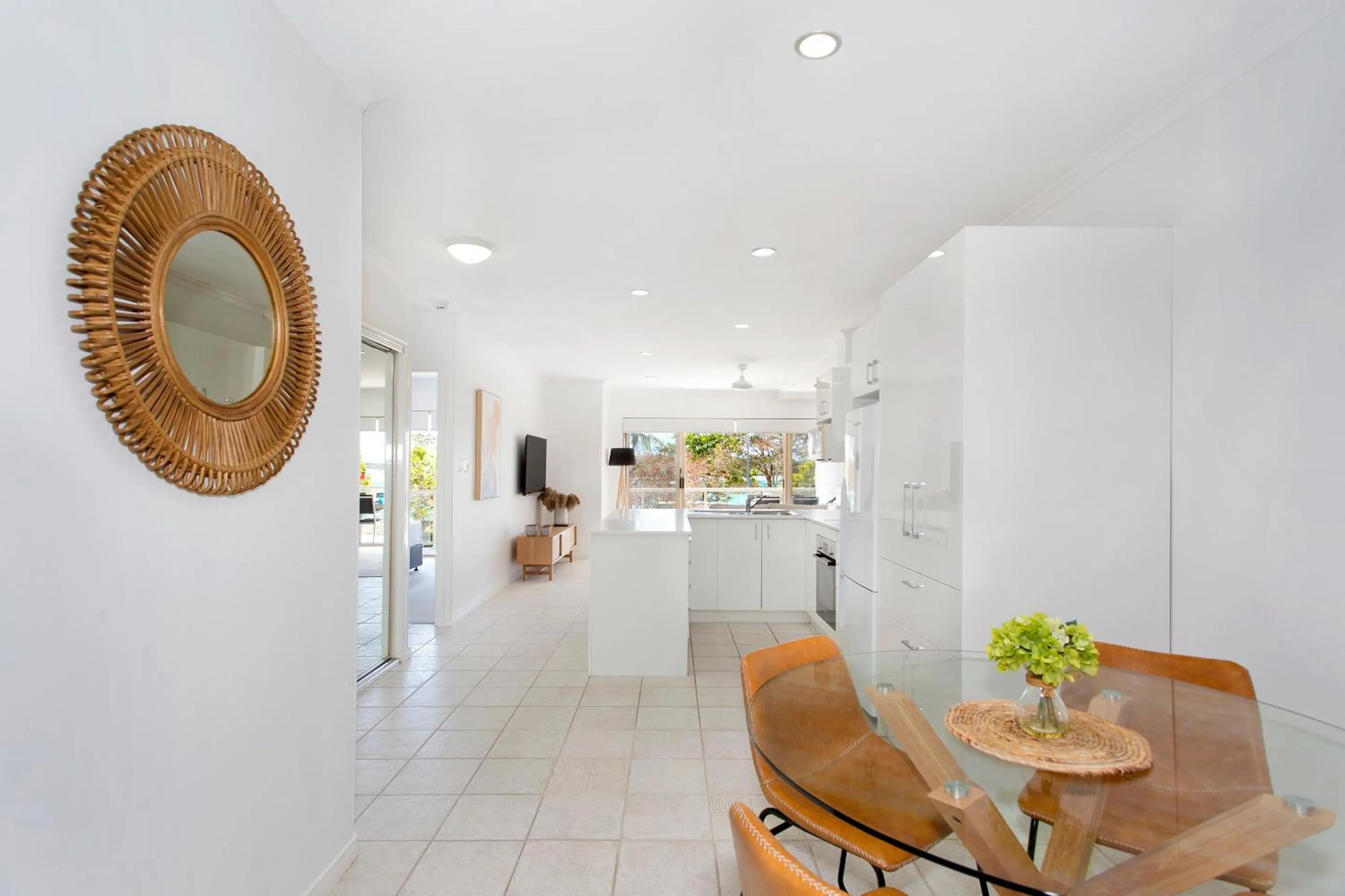 Dining area in Offshore Noosa Resort