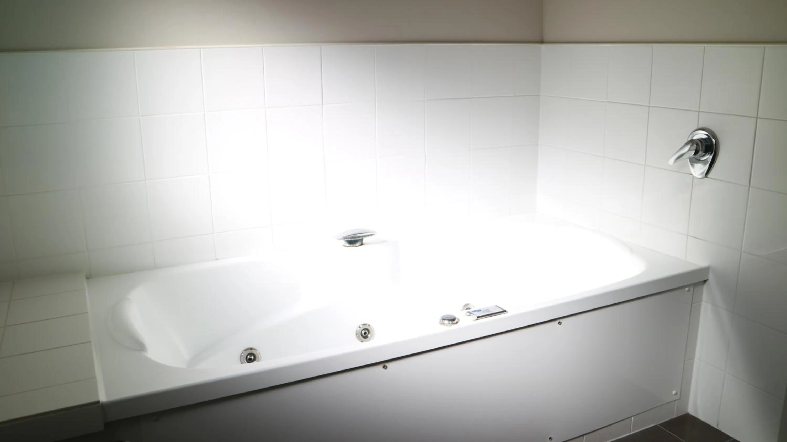 Bathroom in Executive On Fenton