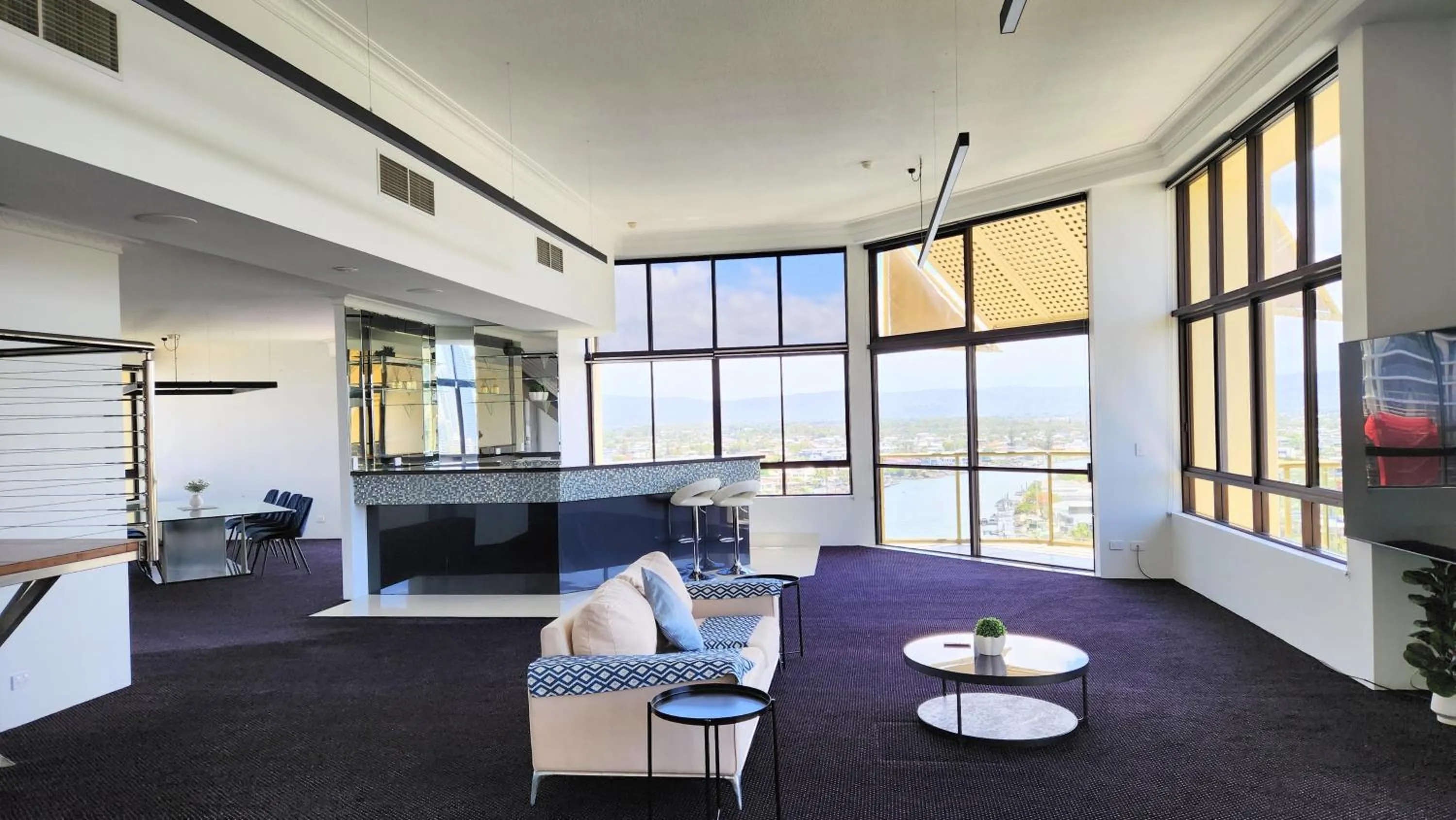 Living room in Surfers Hawaiian Holiday Apartments