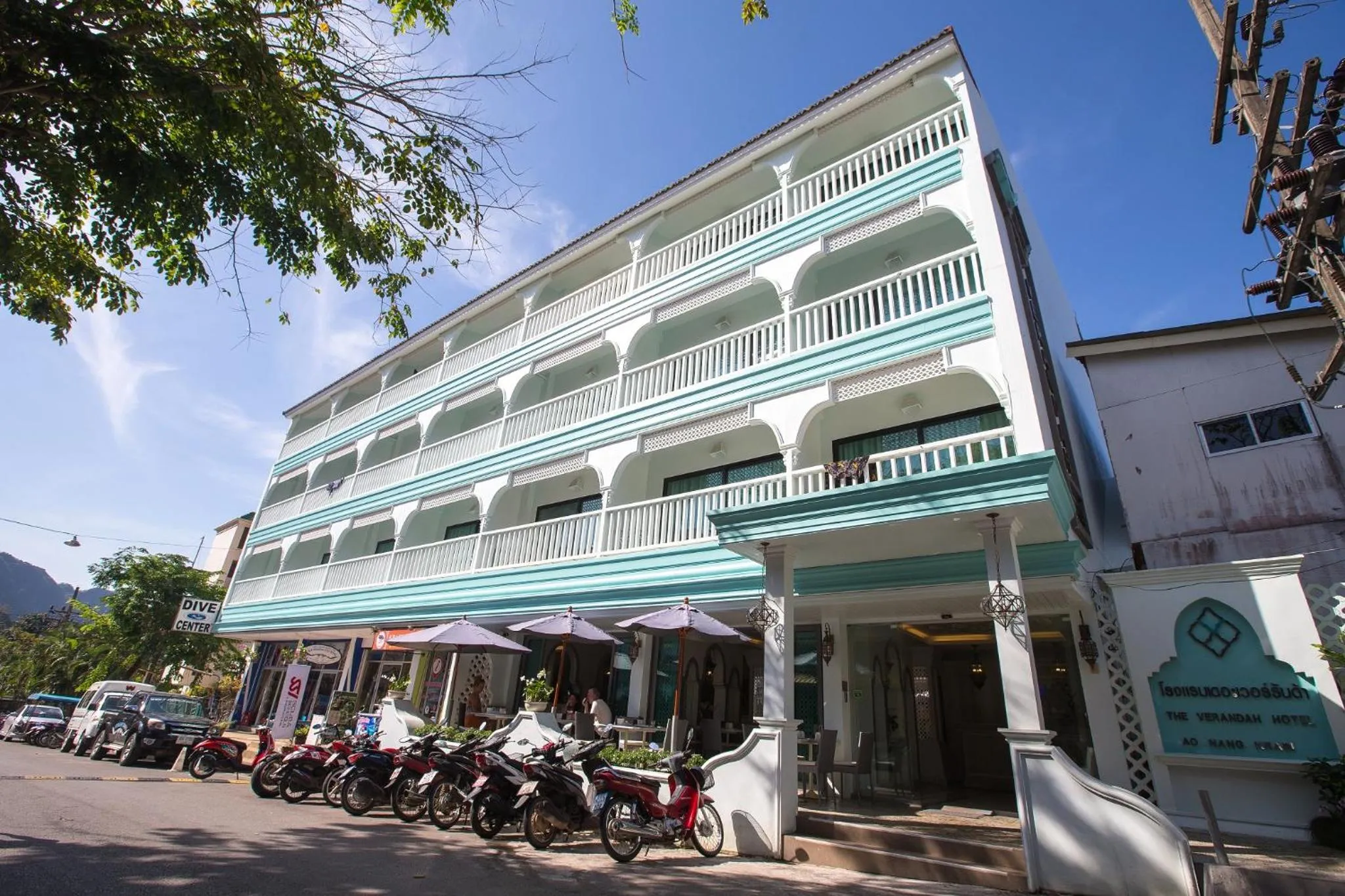 Property building in The Verandah - SHA Extra Plus