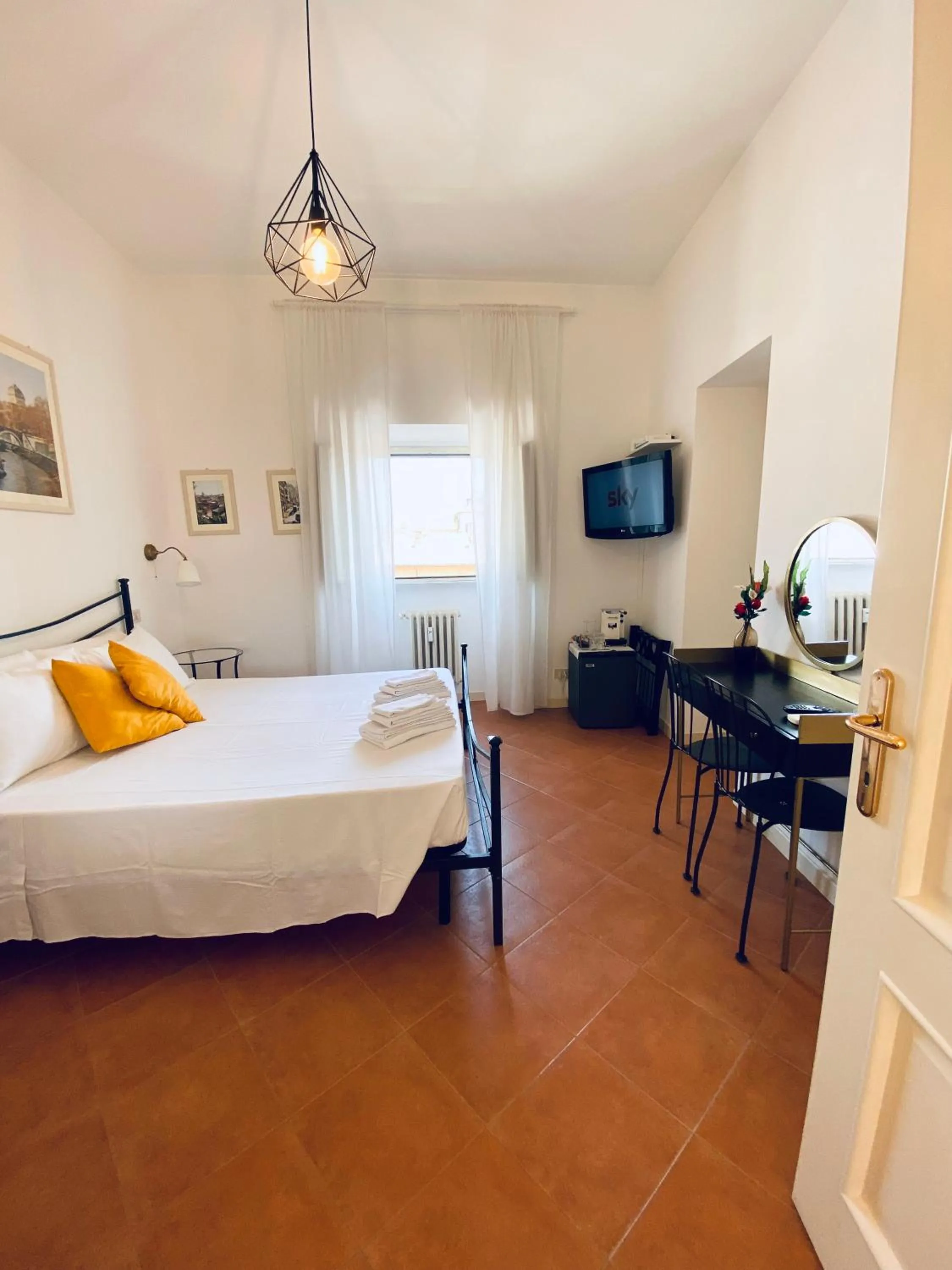 Bedroom, Bed in Al centro di Roma