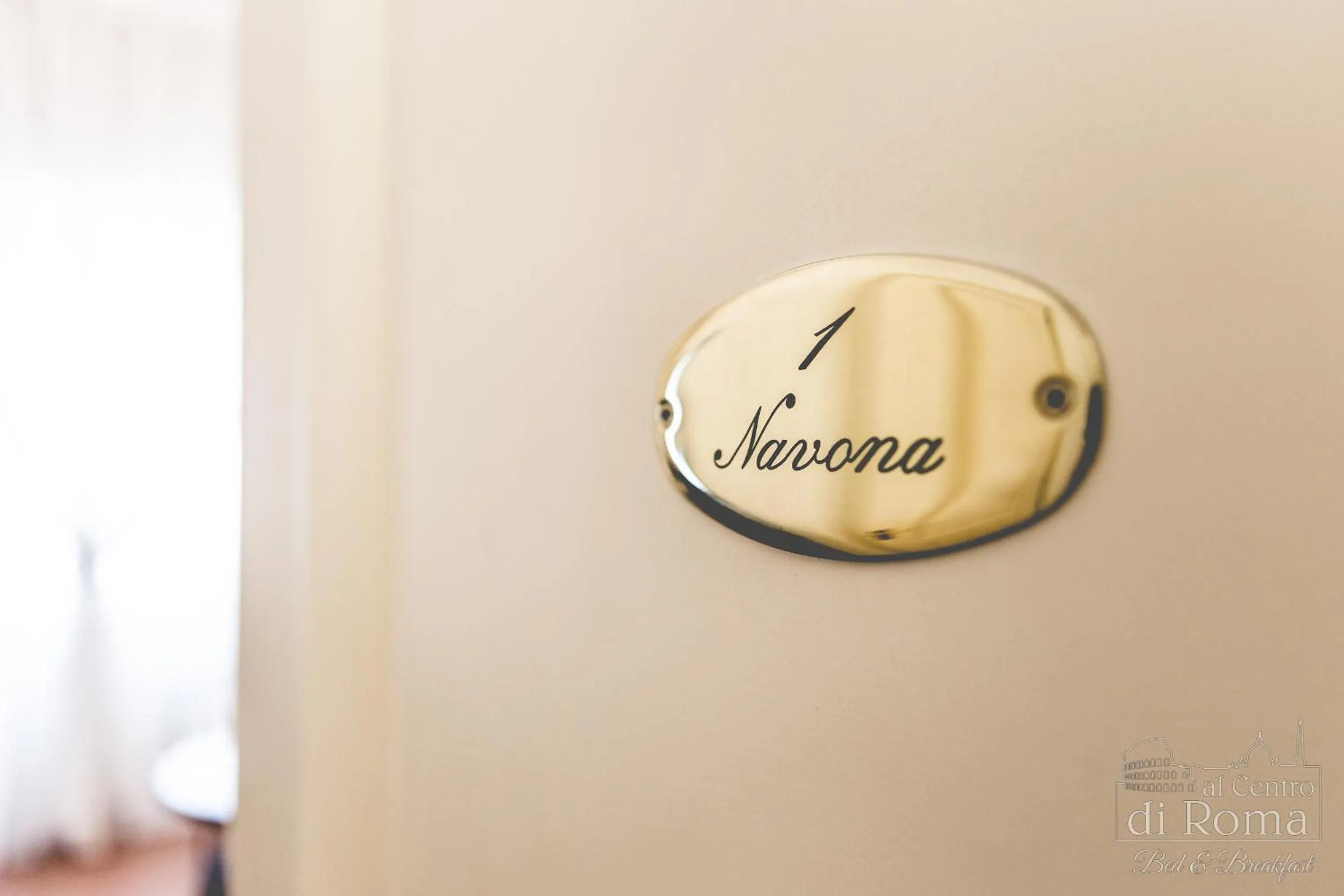 Logo/Certificate/Sign in Al centro di Roma