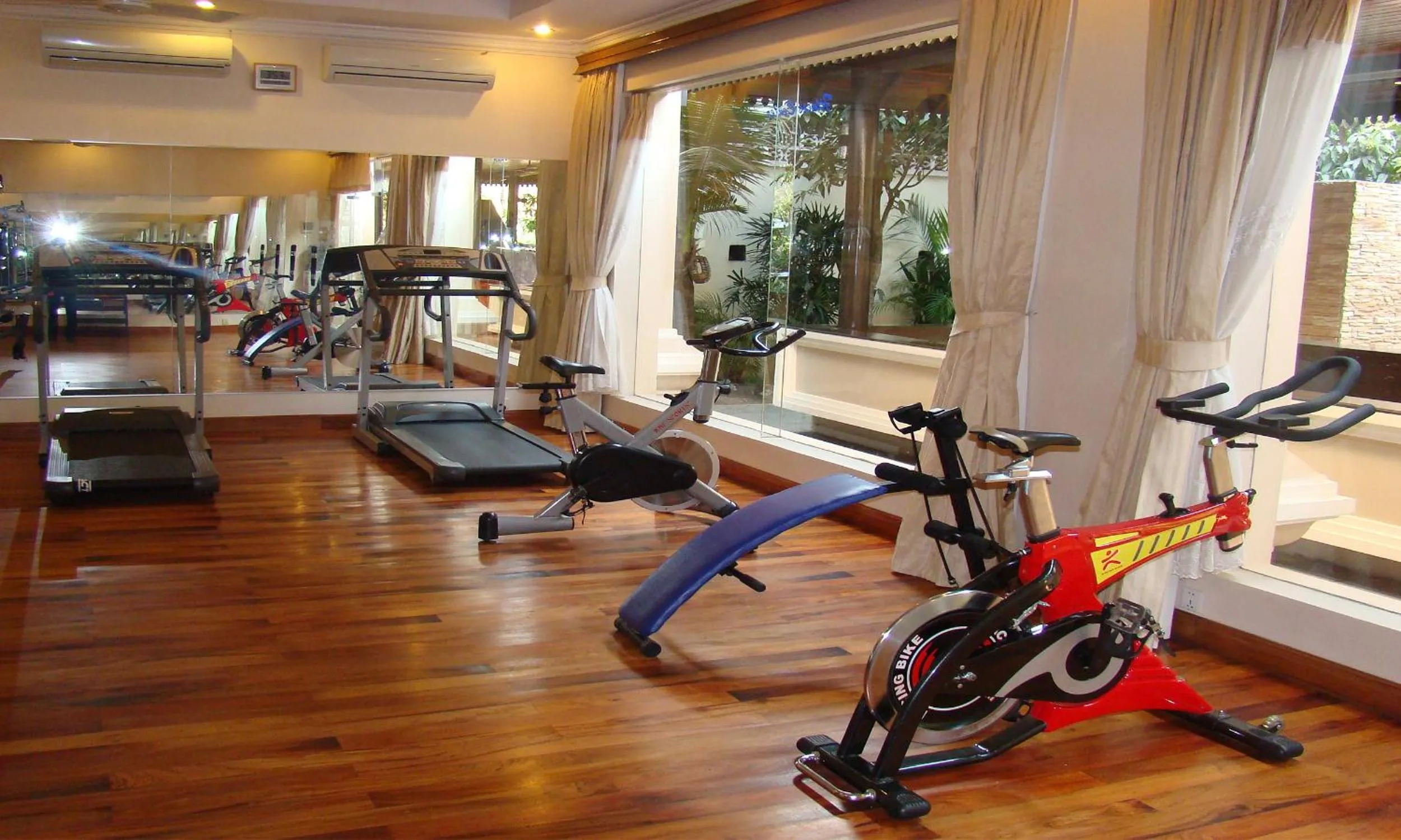 Fitness centre/facilities in Hotel Somadevi Angkor Resort & Spa