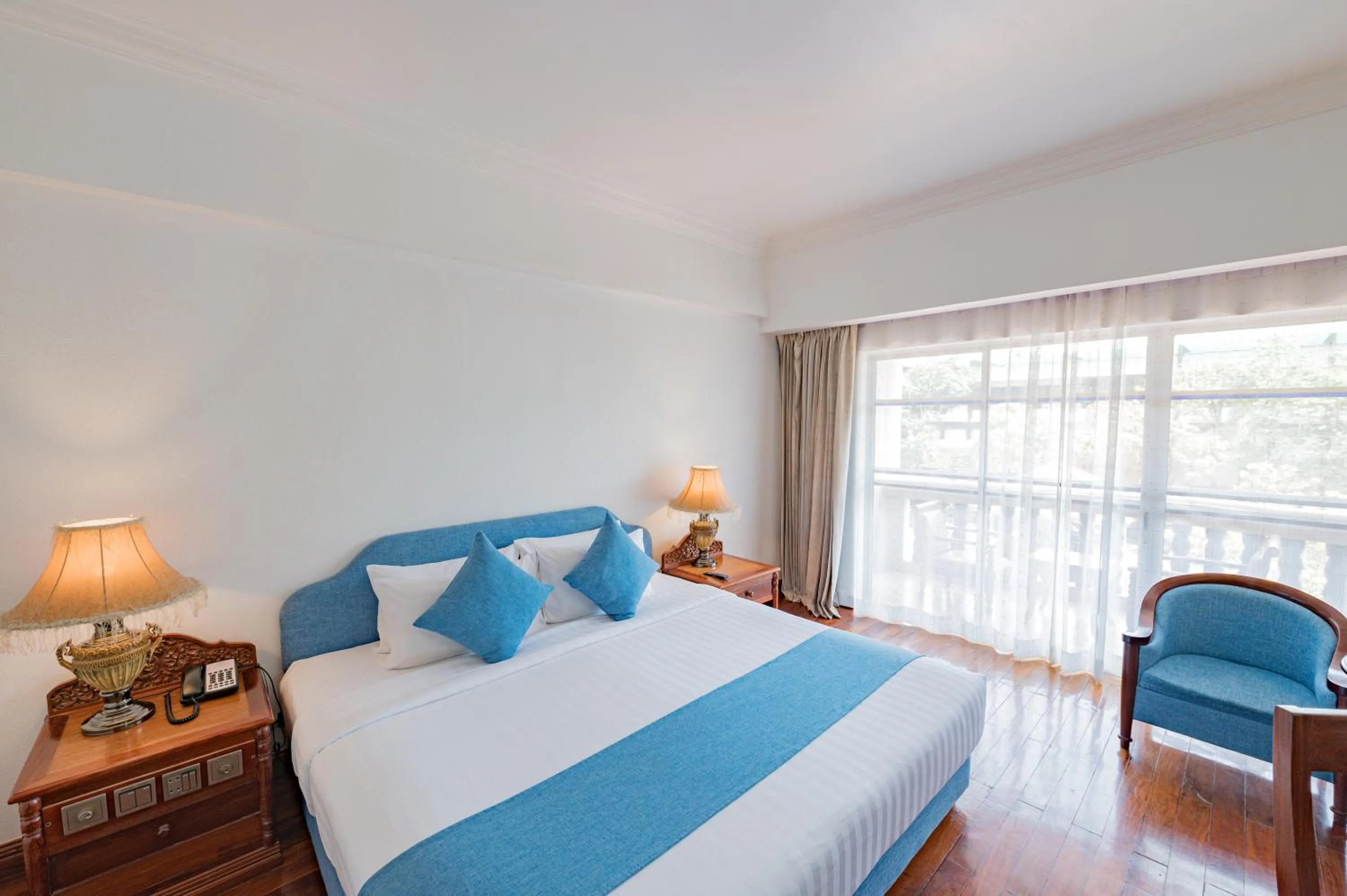 Bedroom, Bed in Hotel Somadevi Angkor Resort & Spa