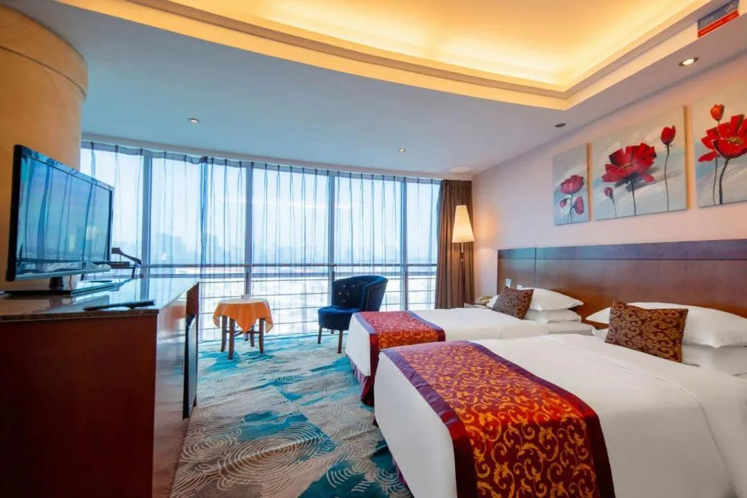 Super House International