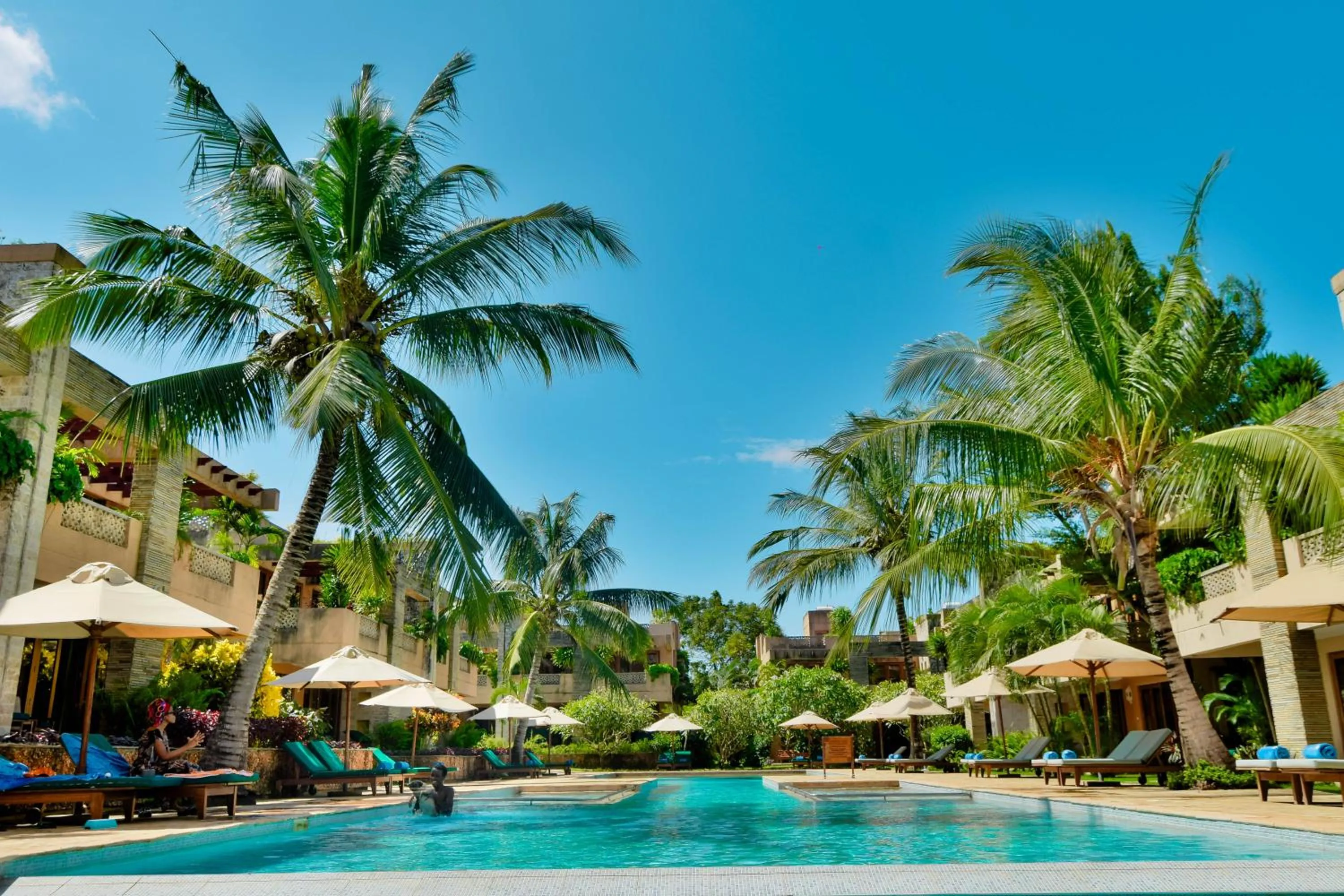 Day in Villa Mandhari - Diani Beach