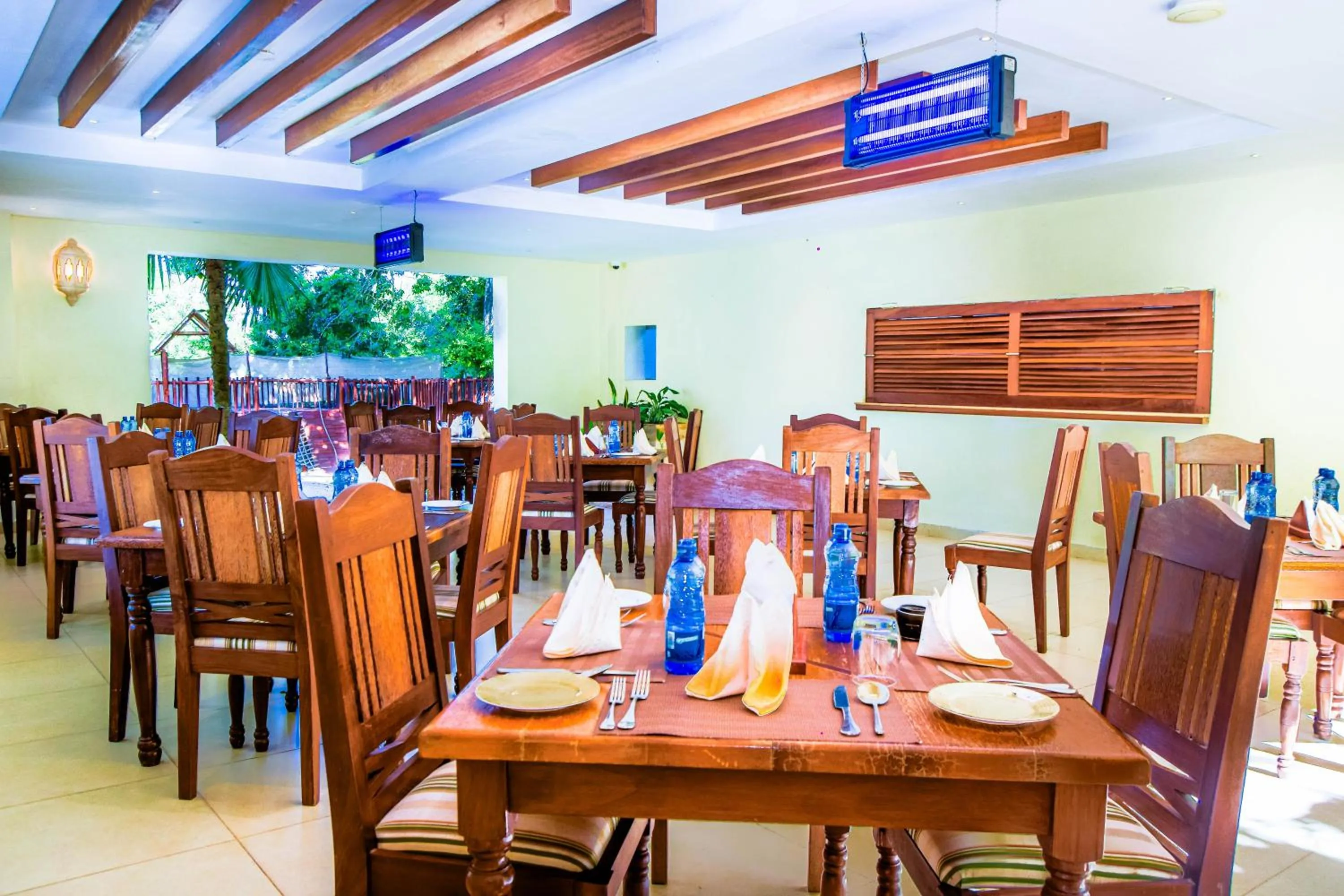 Restaurant/places to eat in Villa Mandhari - Diani Beach