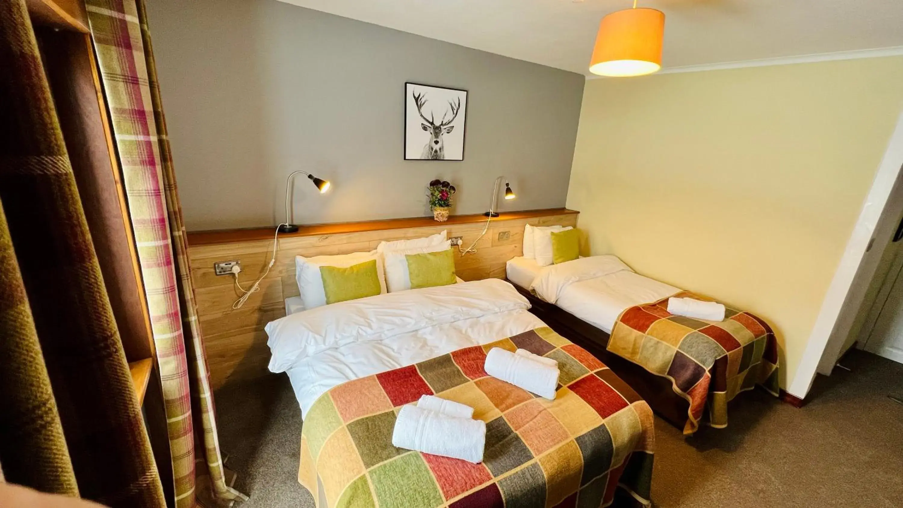 Family Room with Terrace in Aultguish Inn Family Room with Terrace in Aultguish Inn