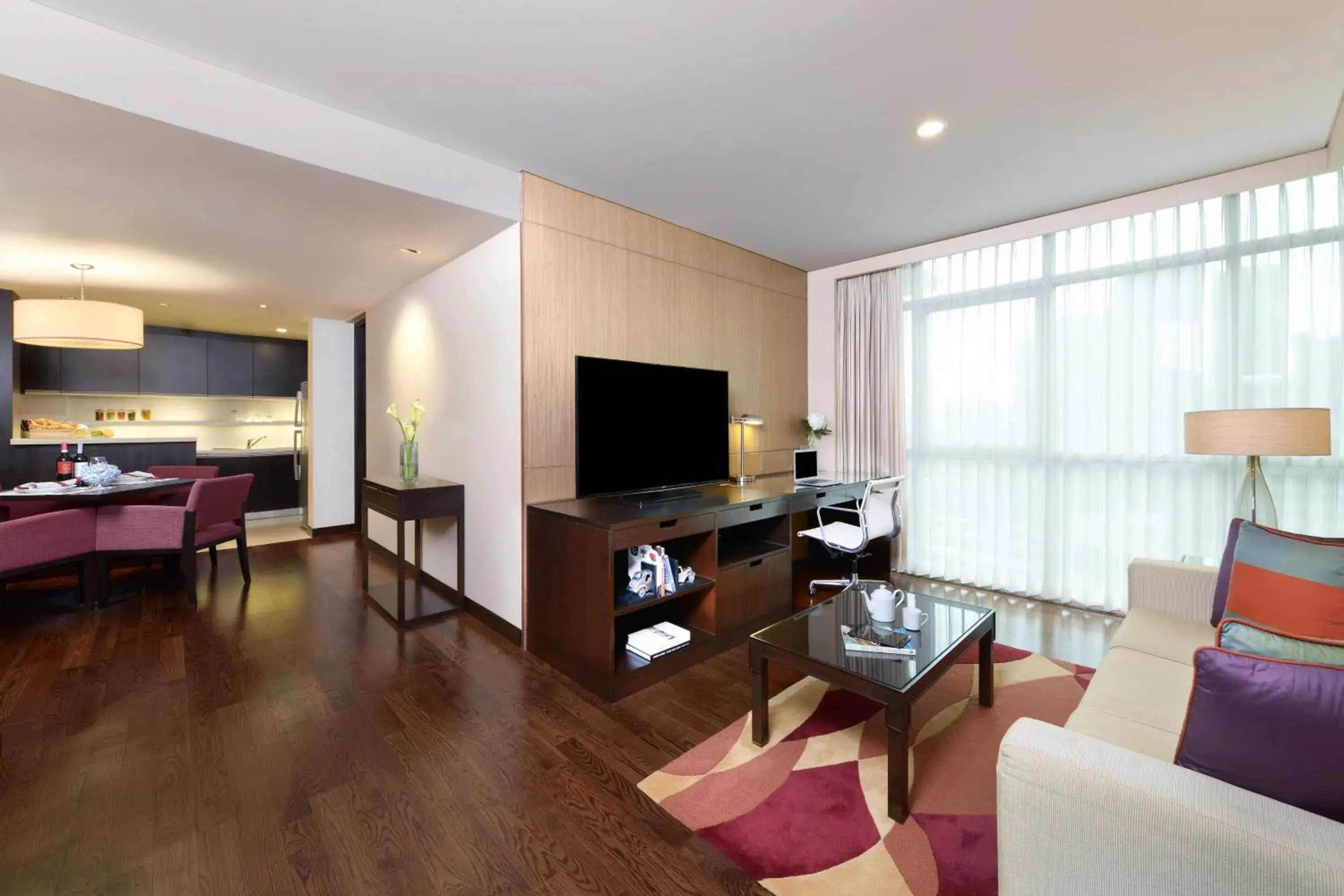 One-Bedroom King Suite with City View in Sathorn Vista, Bangkok - Marriott Executive Apartments One-Bedroom King Suite with City View in Sathorn Vista, Bangkok - Marriott Executive Apartments