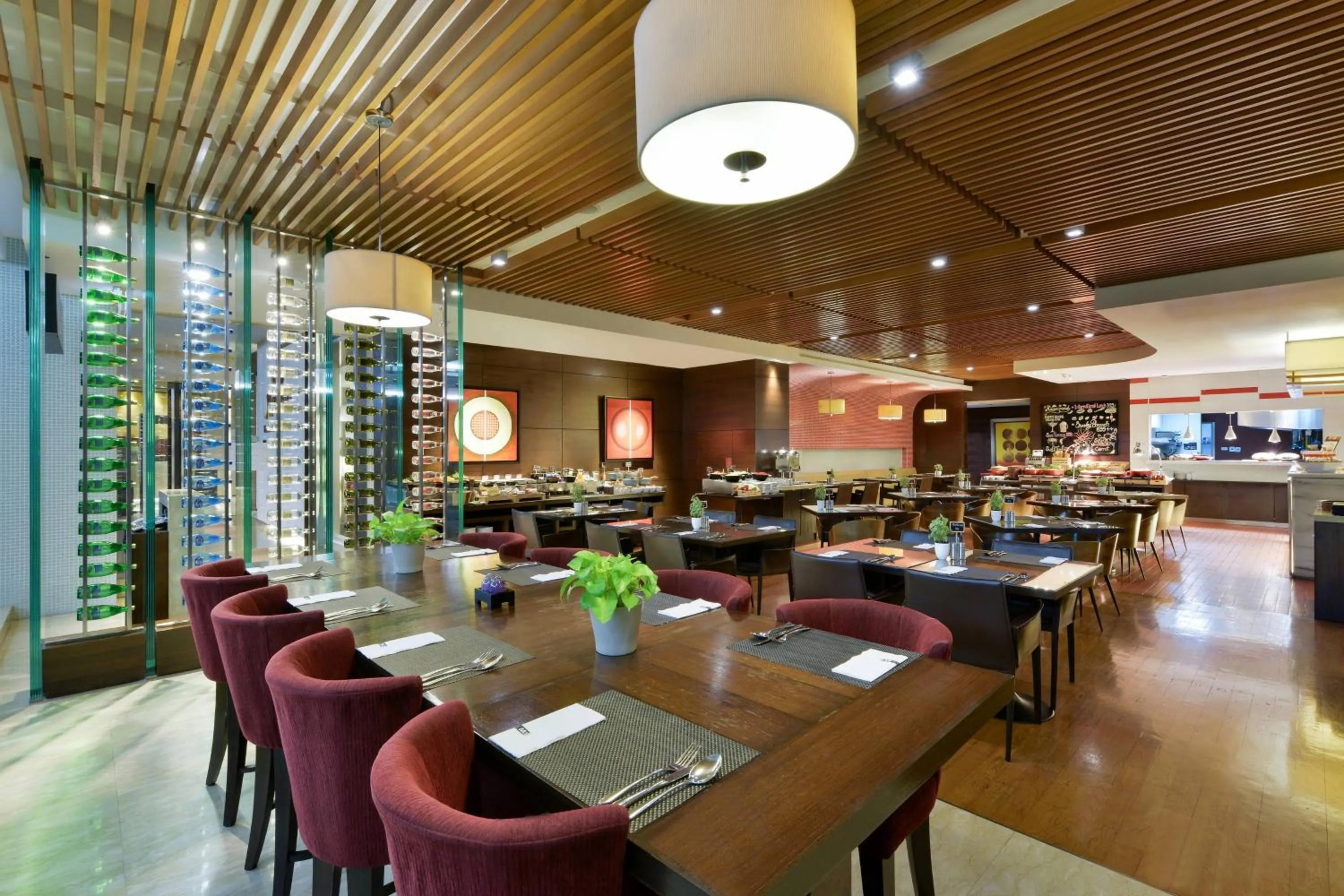 Restaurant/places to eat in Sathorn Vista, Bangkok - Marriott Executive Apartments