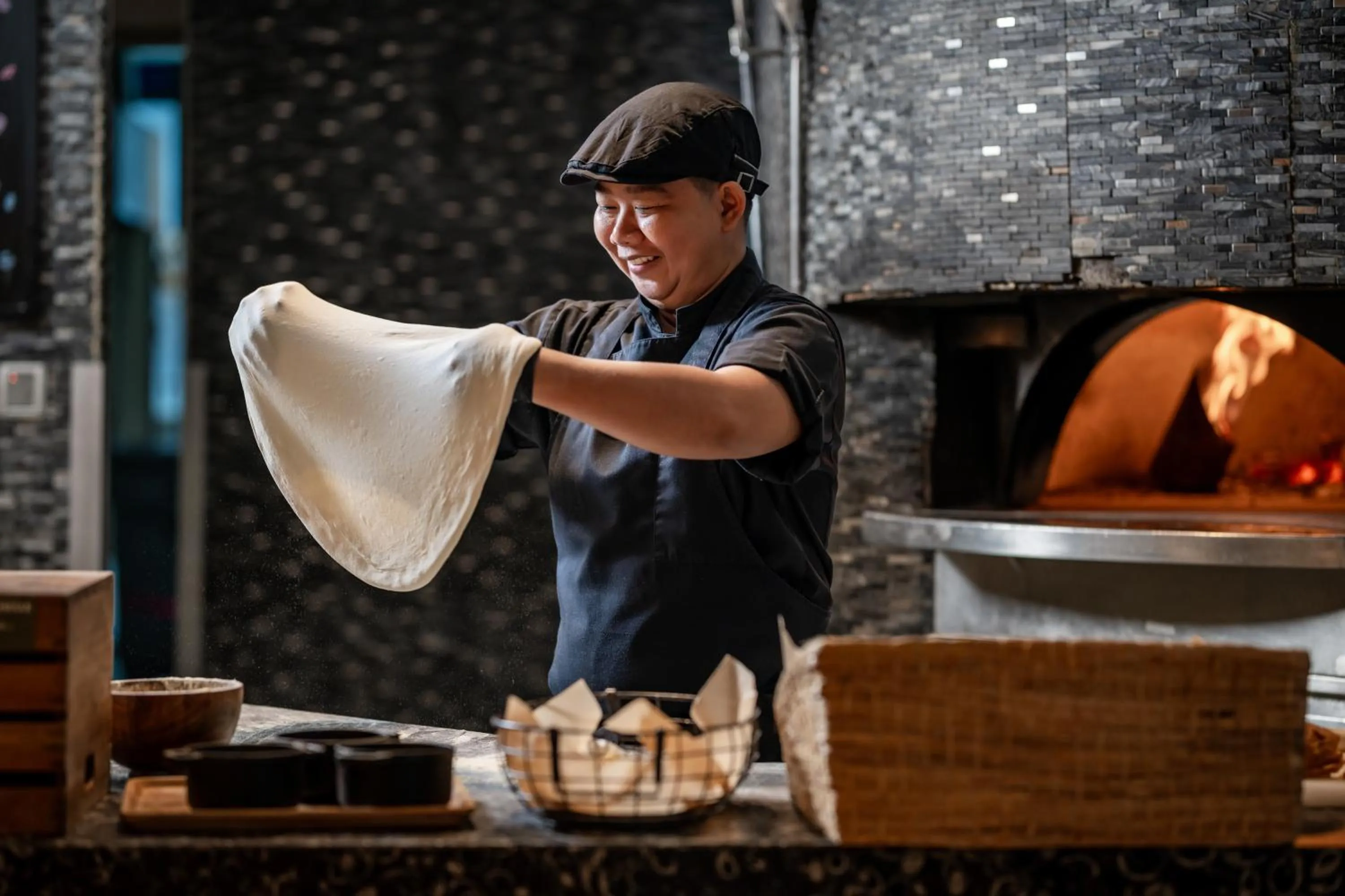 Restaurant/places to eat in Renaissance Bangkok Ratchaprasong Hotel by Marriott