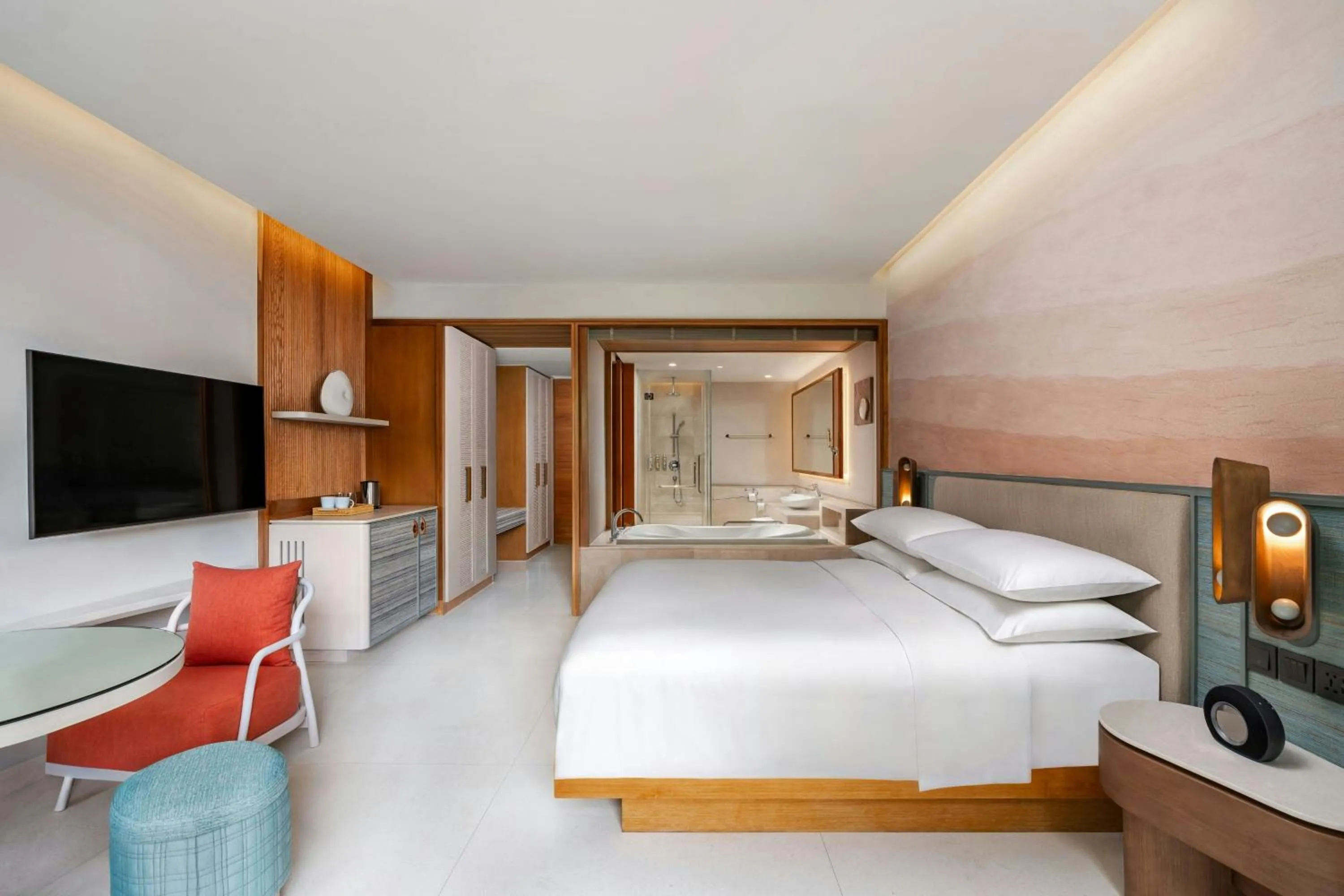 Photo of the whole room, Bed in Renaissance Phuket Resort & Spa