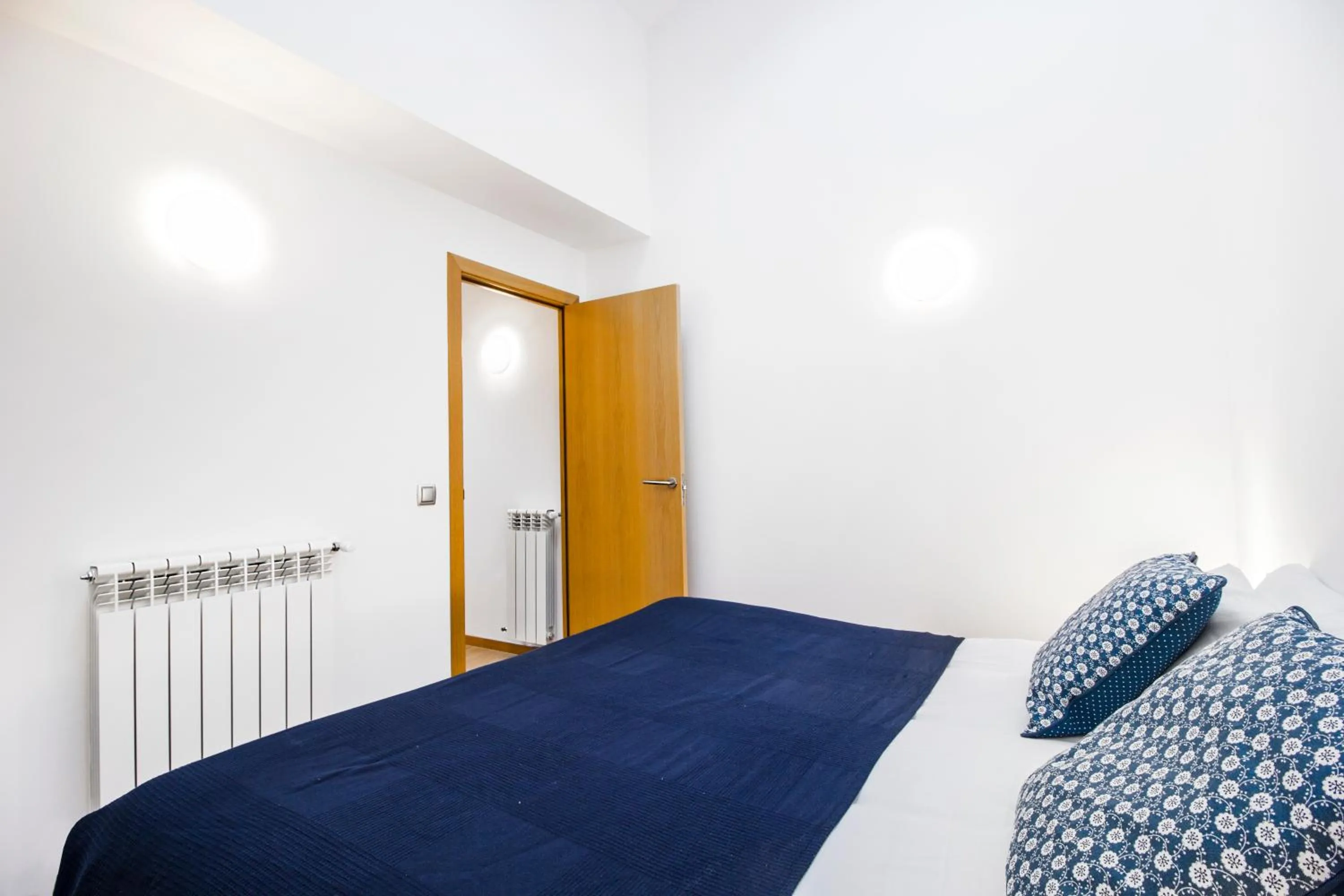 Bed in Font del Ferro Apartments