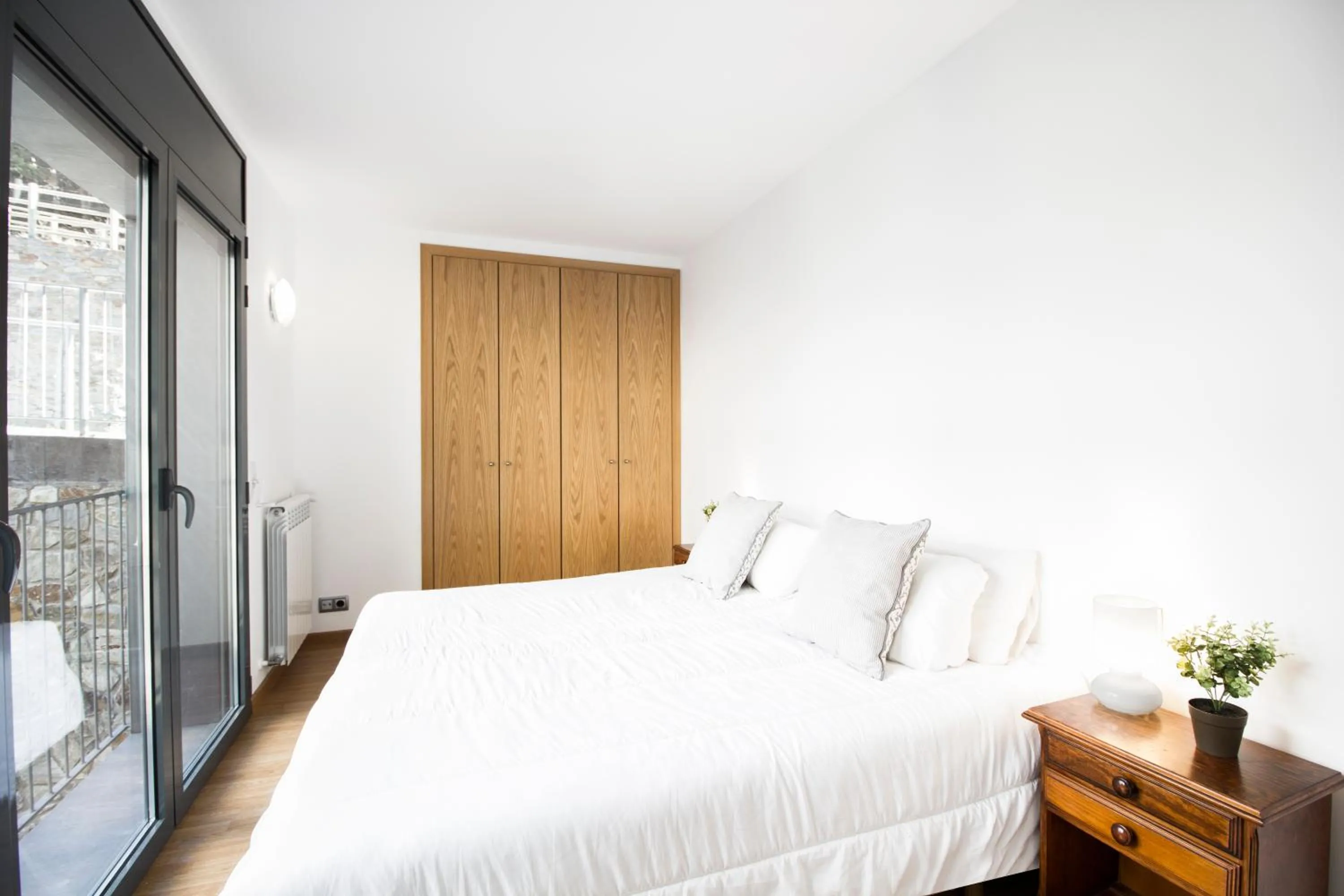 Bed in Font del Ferro Apartments