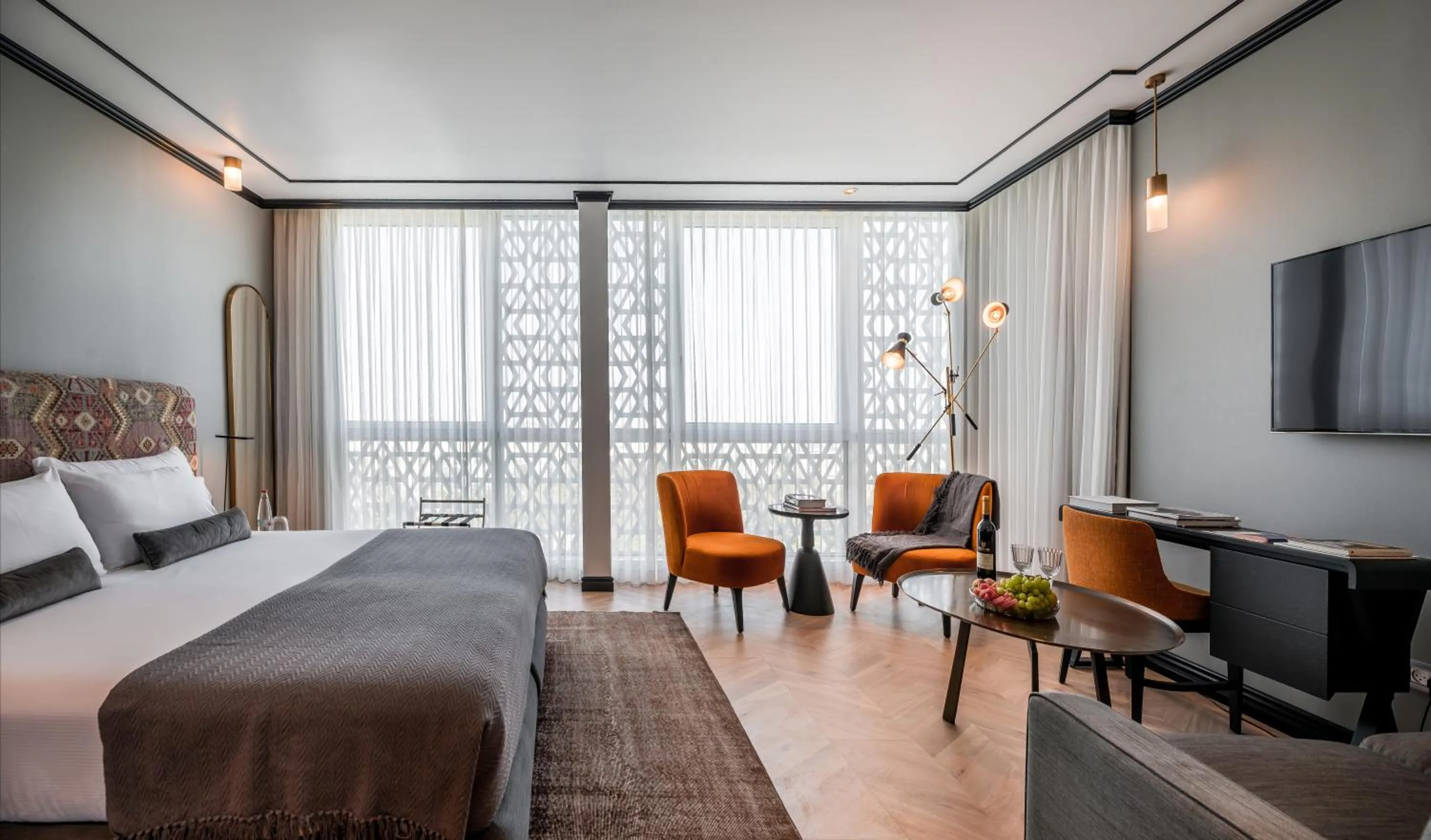 Photo of the whole room in Jacob Bat Sheva Jerusalem