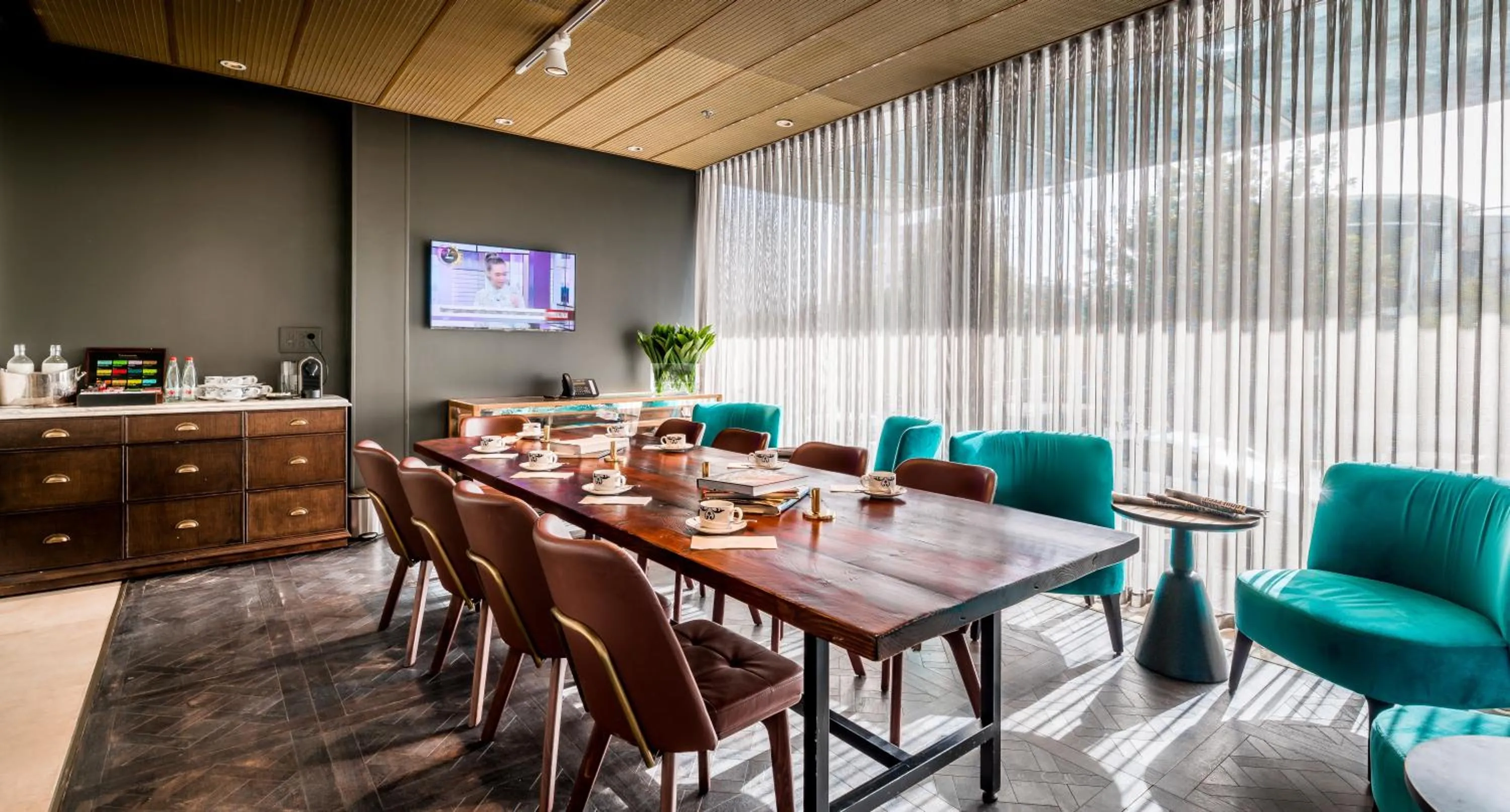 Restaurant/places to eat in Jacob Bat Sheva Jerusalem