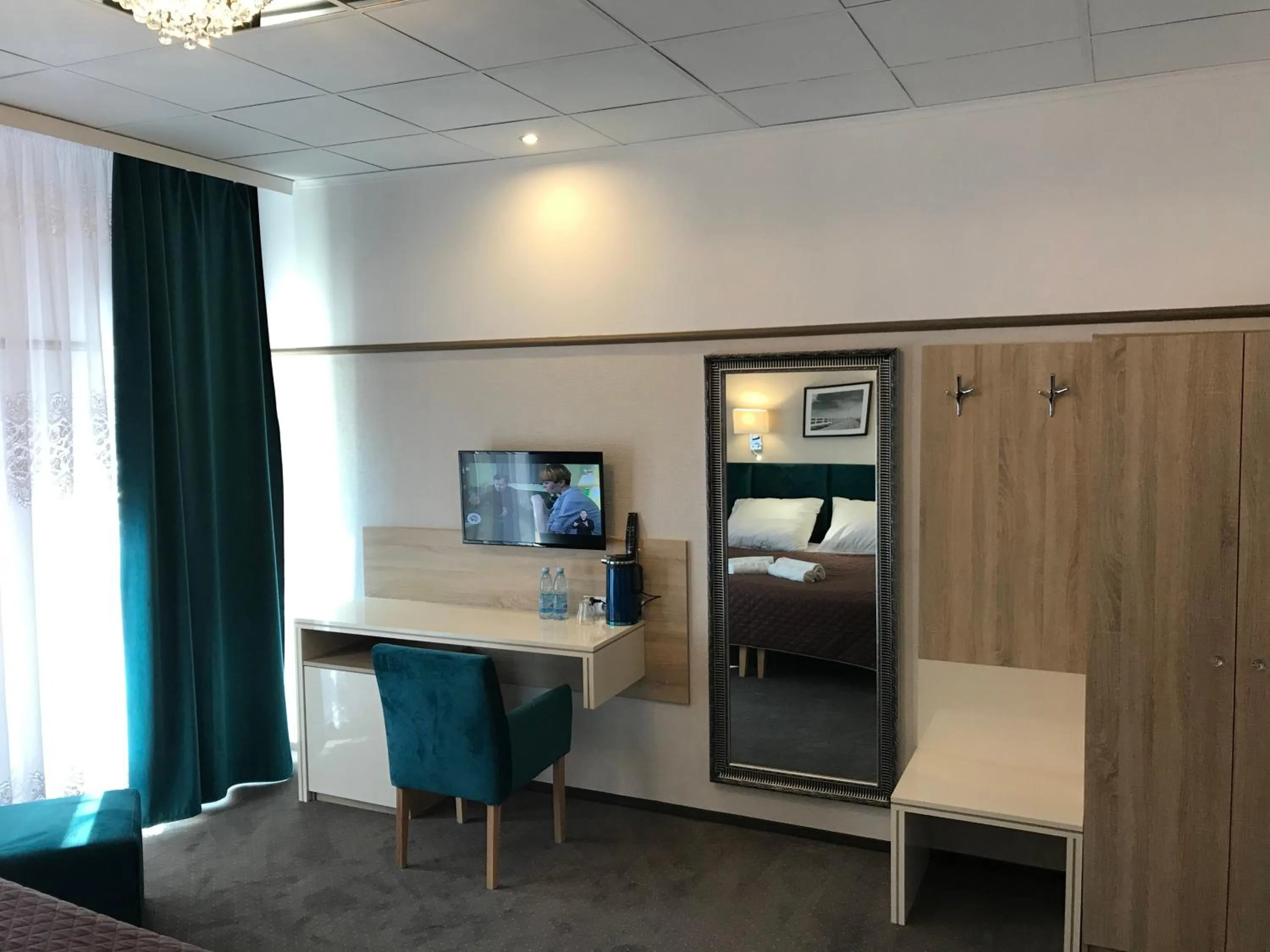 Photo of the whole room in Hotel & Restauracja Glass