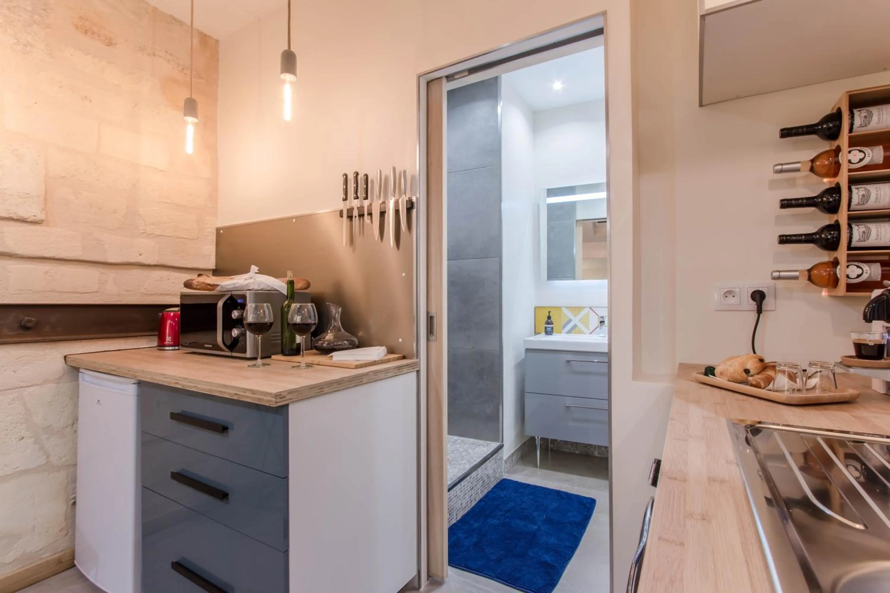 One-Bedroom Apartment in Hôtel Particulier - Bordeaux St Jean