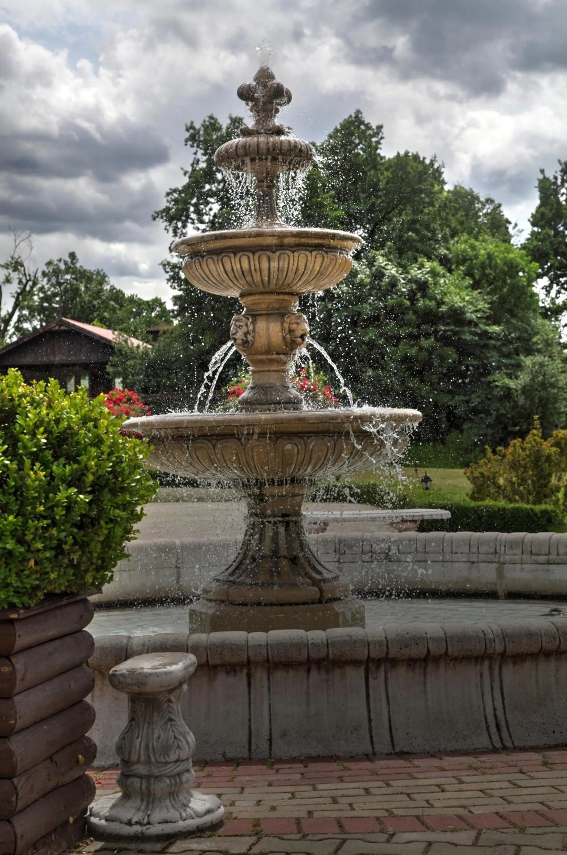 Garden in Zespół Pałacowo-Parkowy Bądzów
