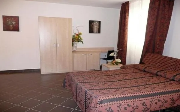 Bolgheri Marina Resort