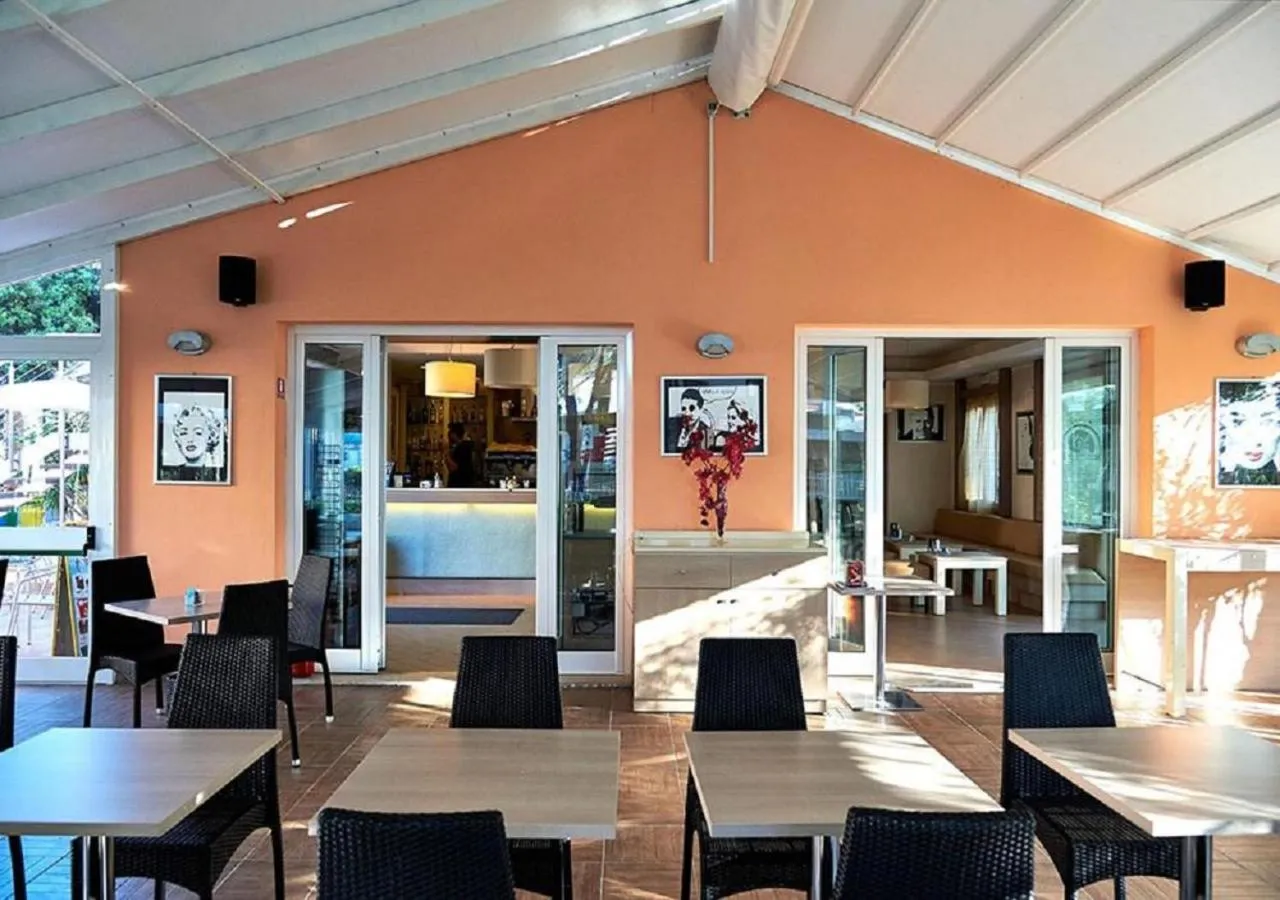 Restaurant/places to eat in Bolgheri Marina Resort