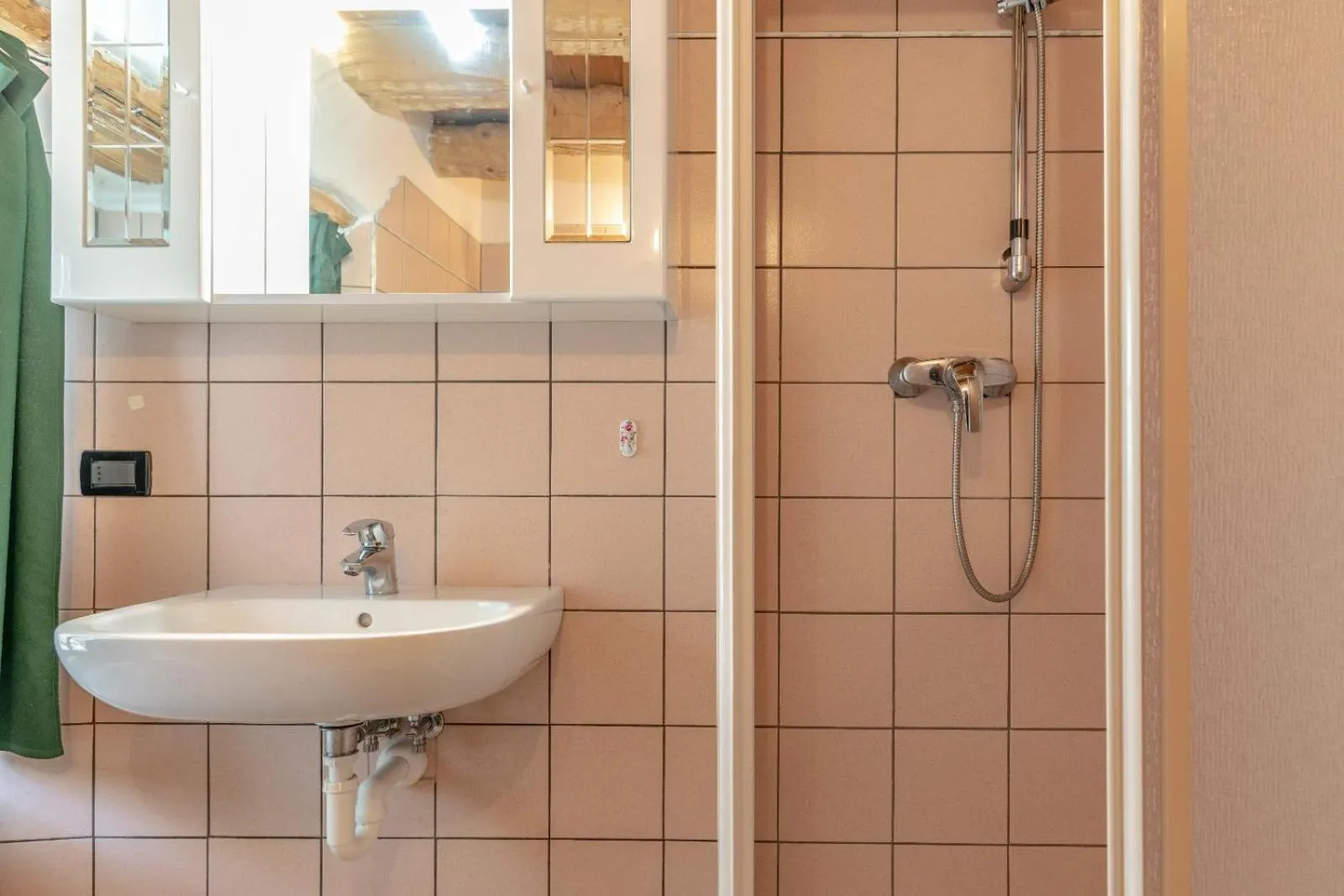 Shower in Chalet Musiera