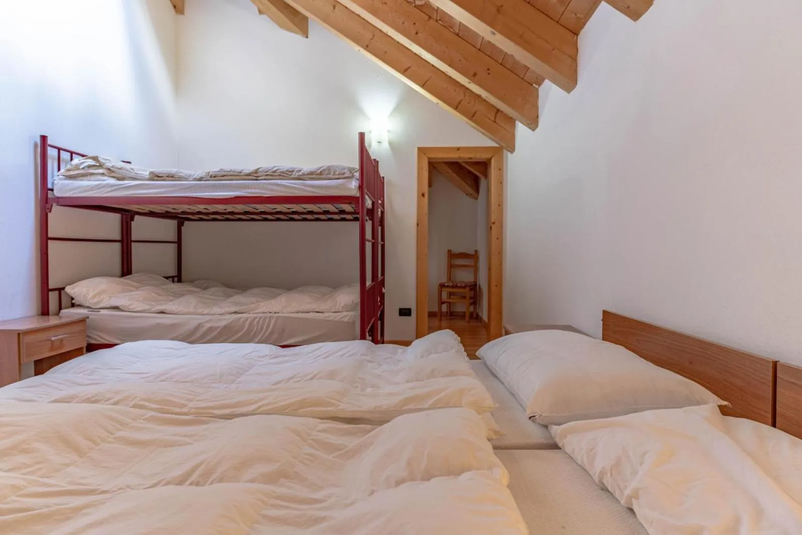 Bed in Chalet Musiera