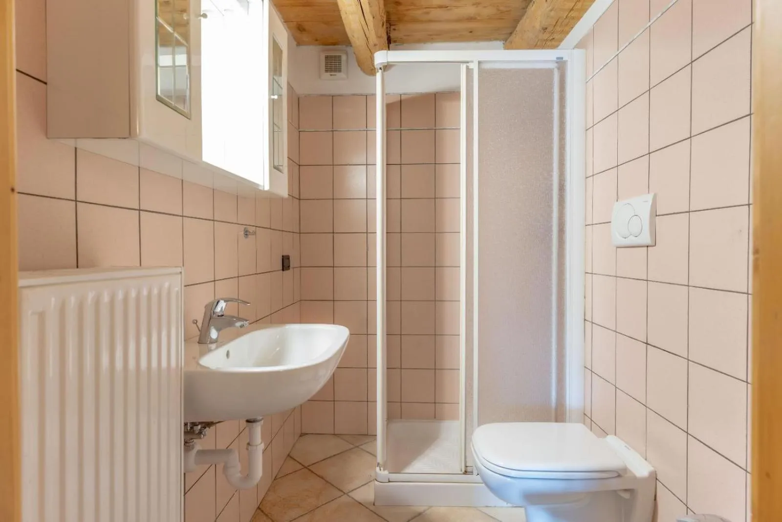 Shower in Chalet Musiera