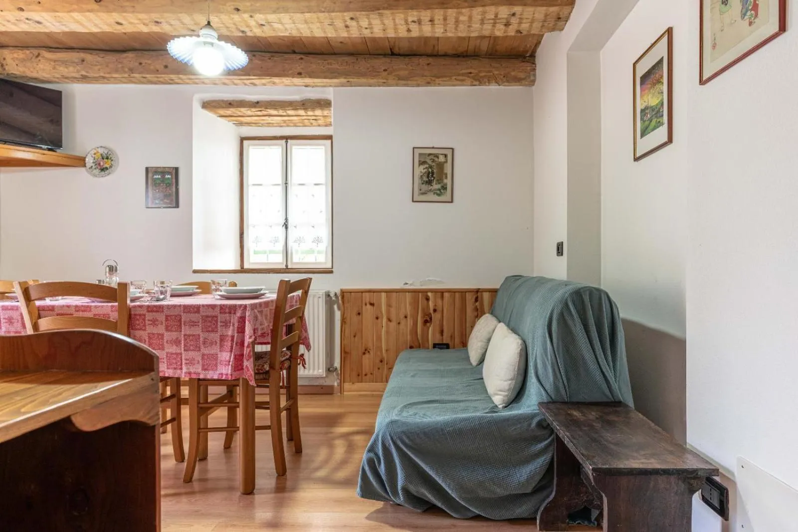 Living room in Chalet Musiera