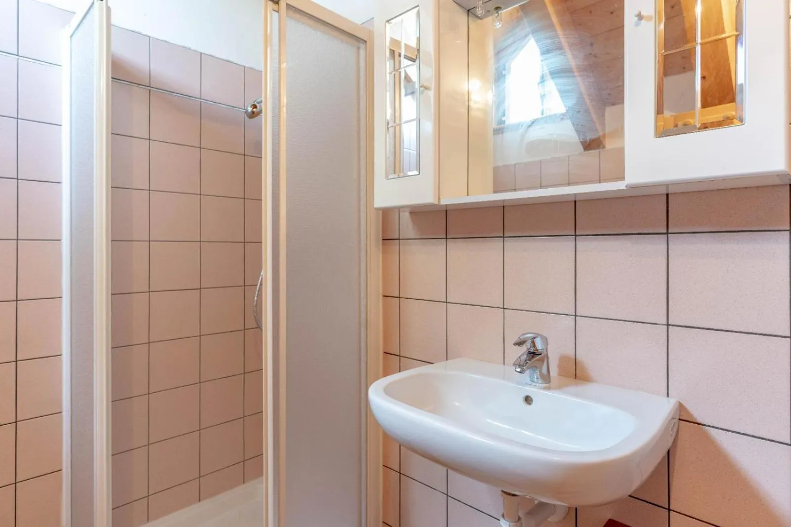 Shower in Chalet Musiera