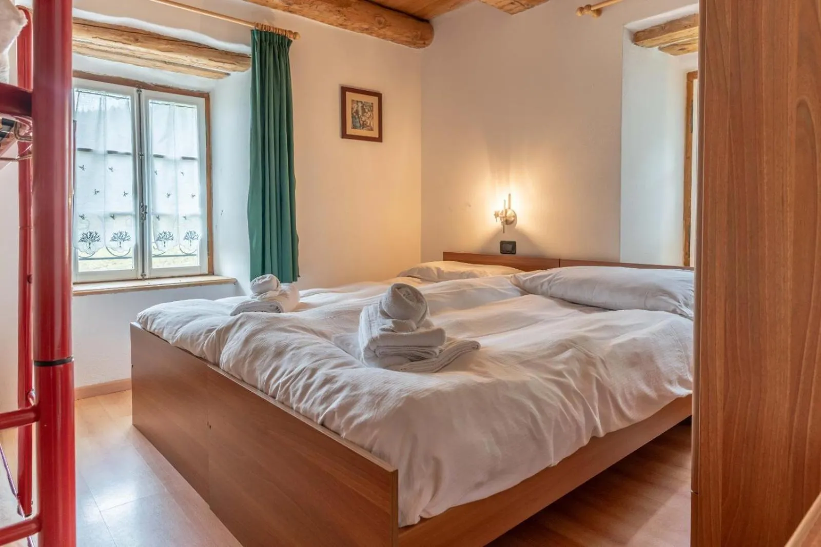 Bed in Chalet Musiera