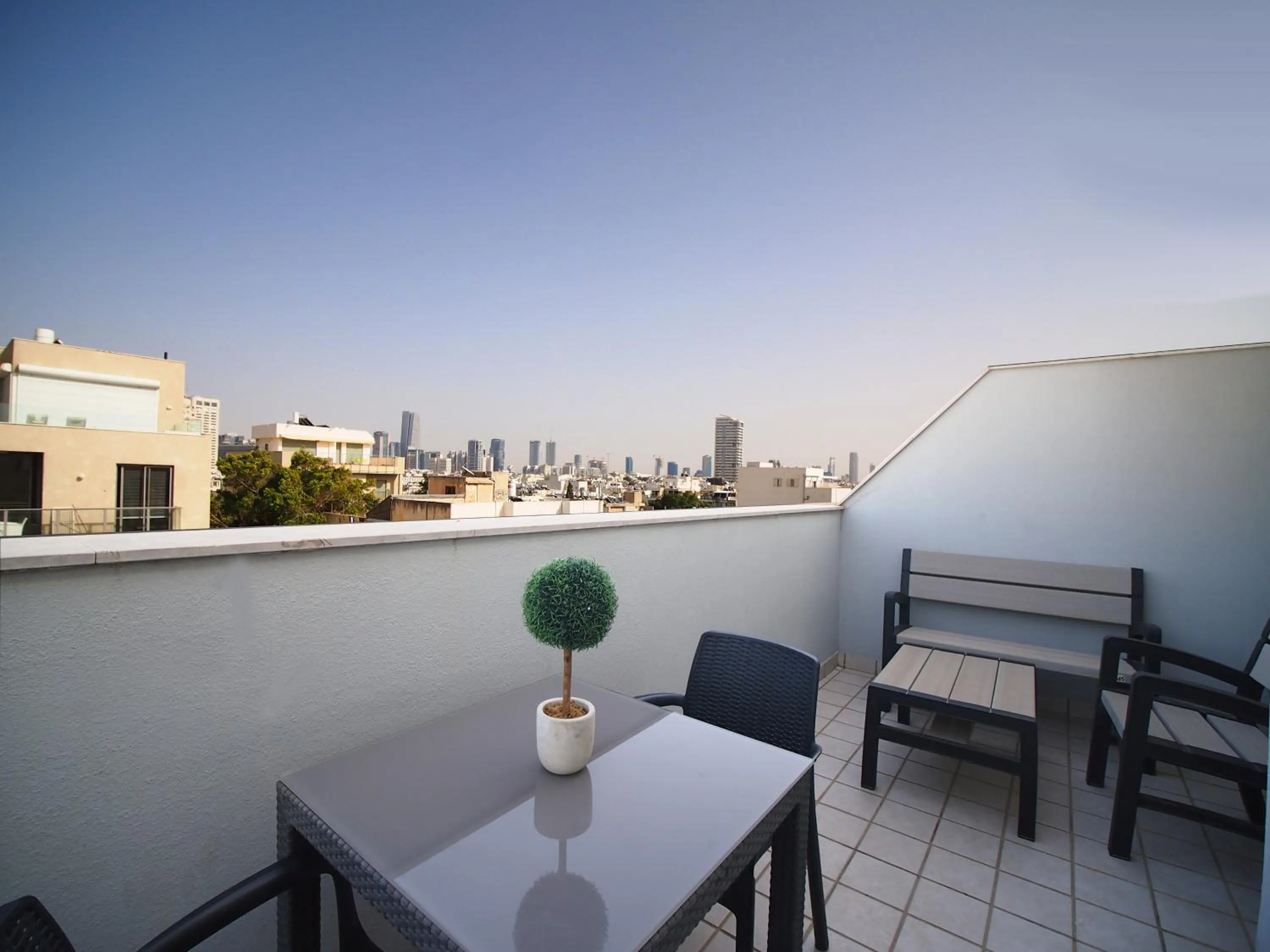Balcony/Terrace in Ben Yehuda Apartments