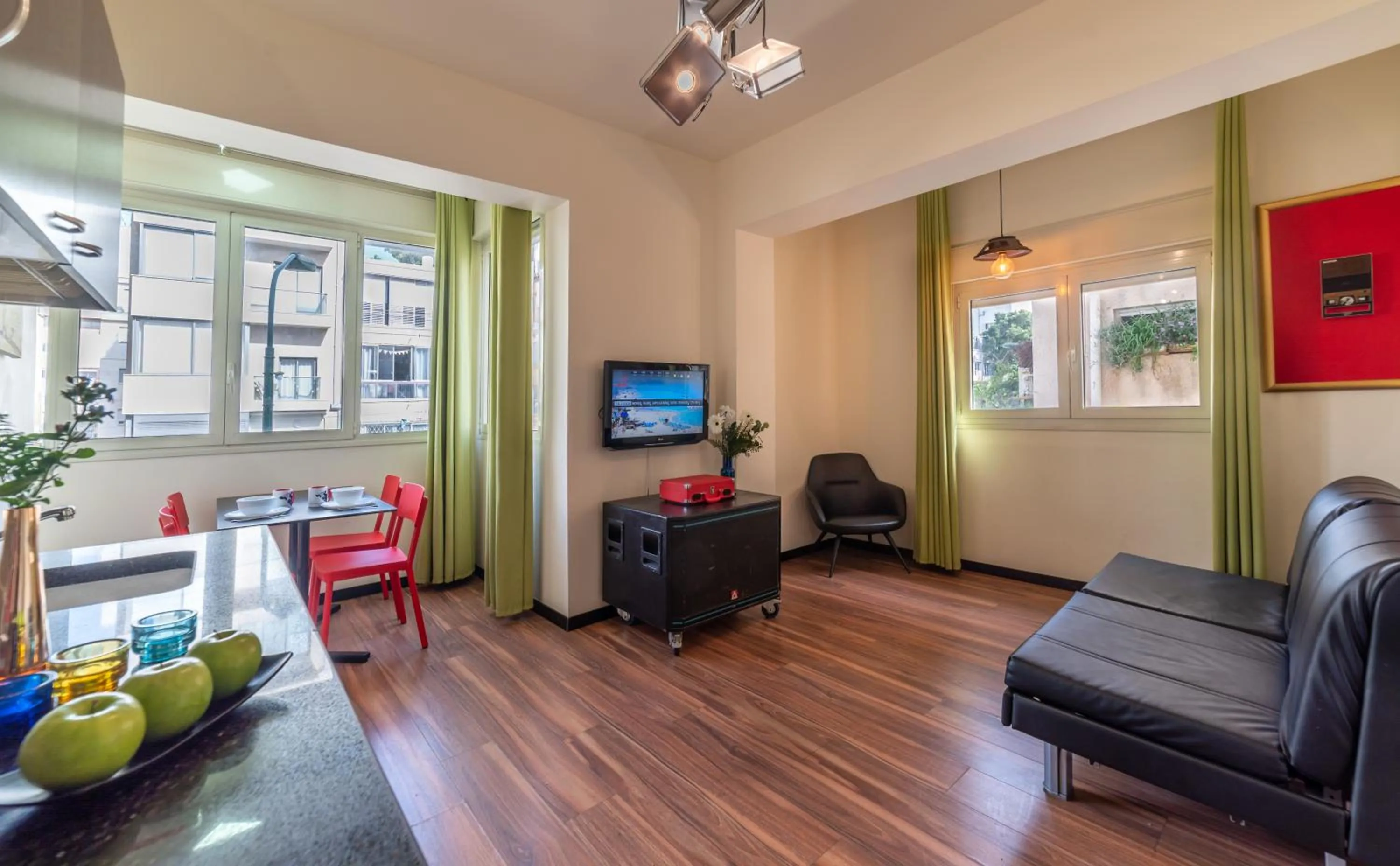 Living room in Ben Yehuda Apartments
