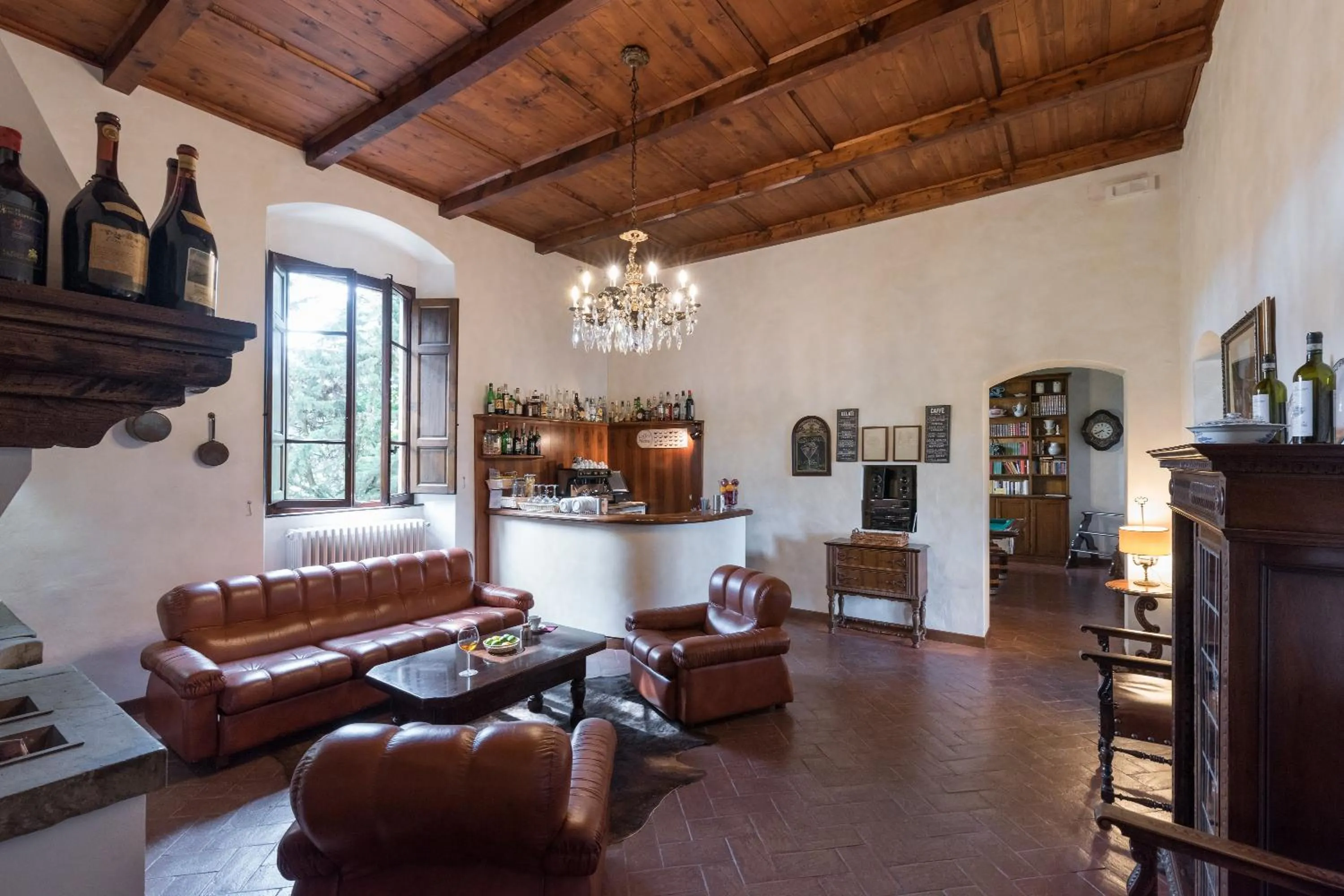 Lounge or bar in Relais Fattoria Valle